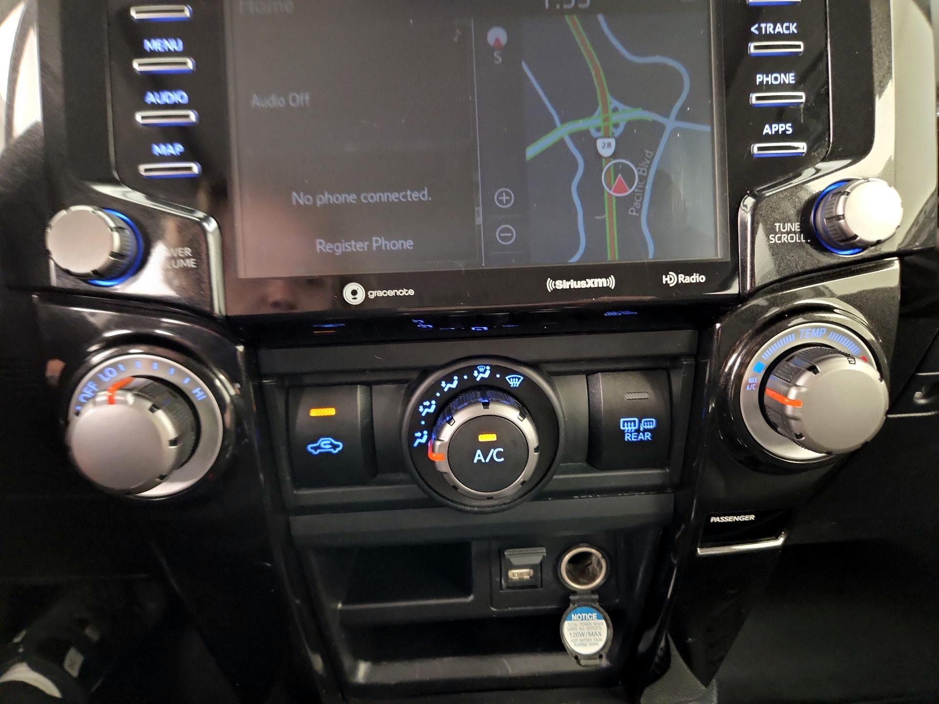 Thumbnail: 2021 Toyota 4Runner - 17