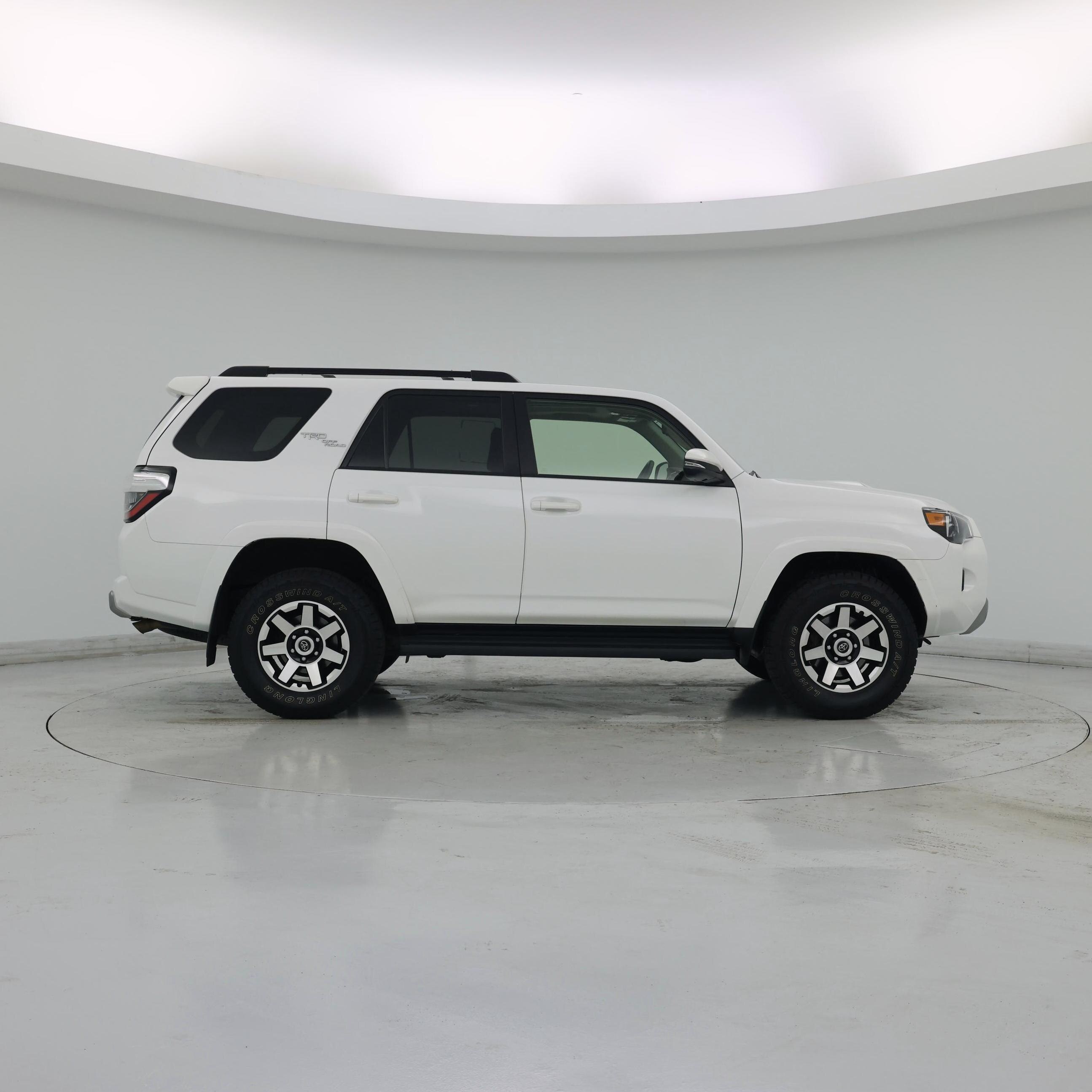 Thumbnail: 2021 Toyota 4Runner - 7