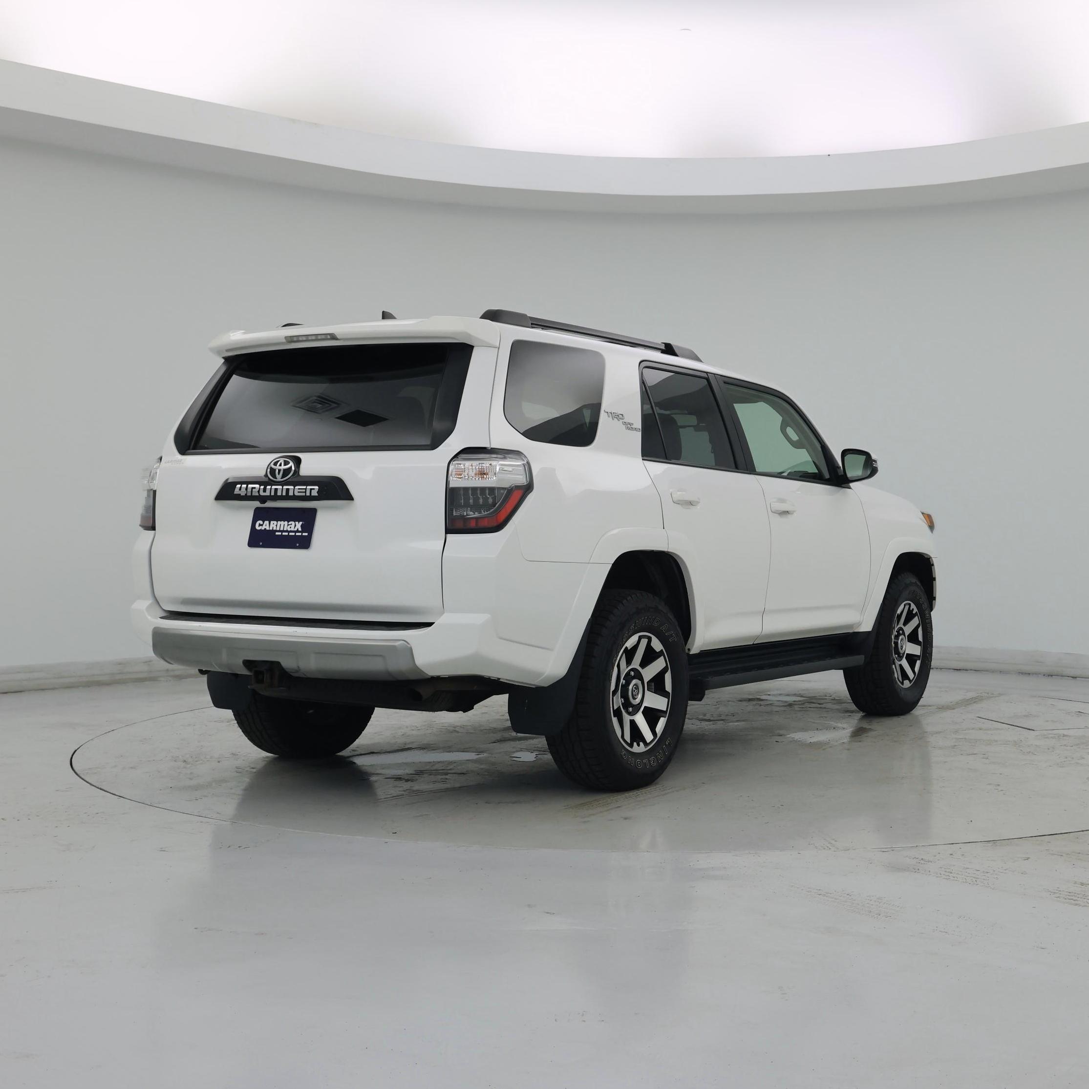 Thumbnail: 2021 Toyota 4Runner - 8
