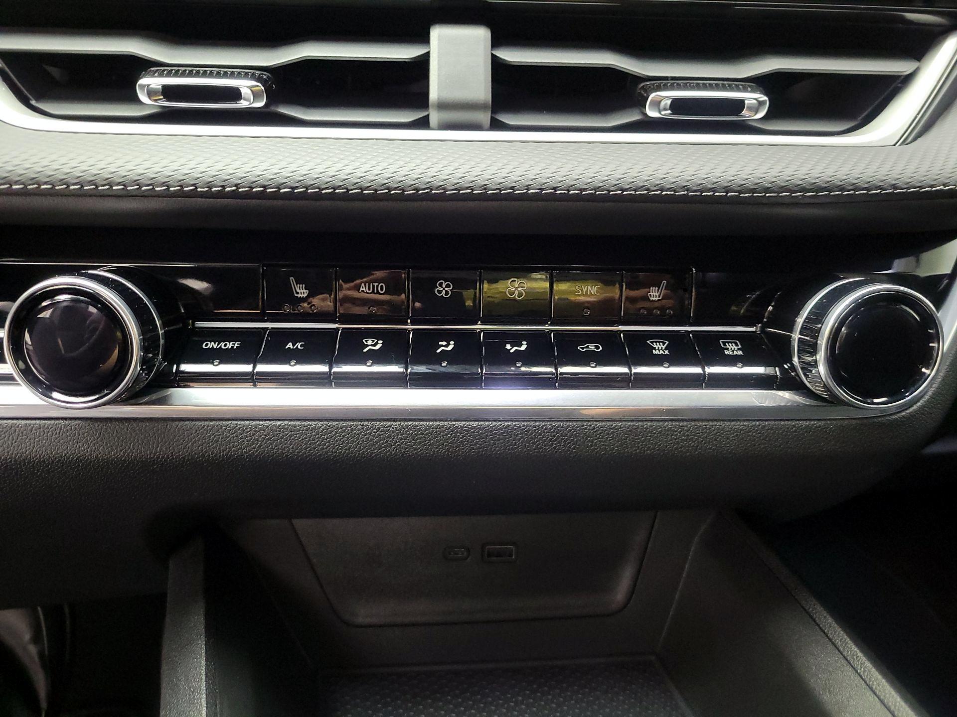 Thumbnail: 2025 Chevrolet Equinox - 15