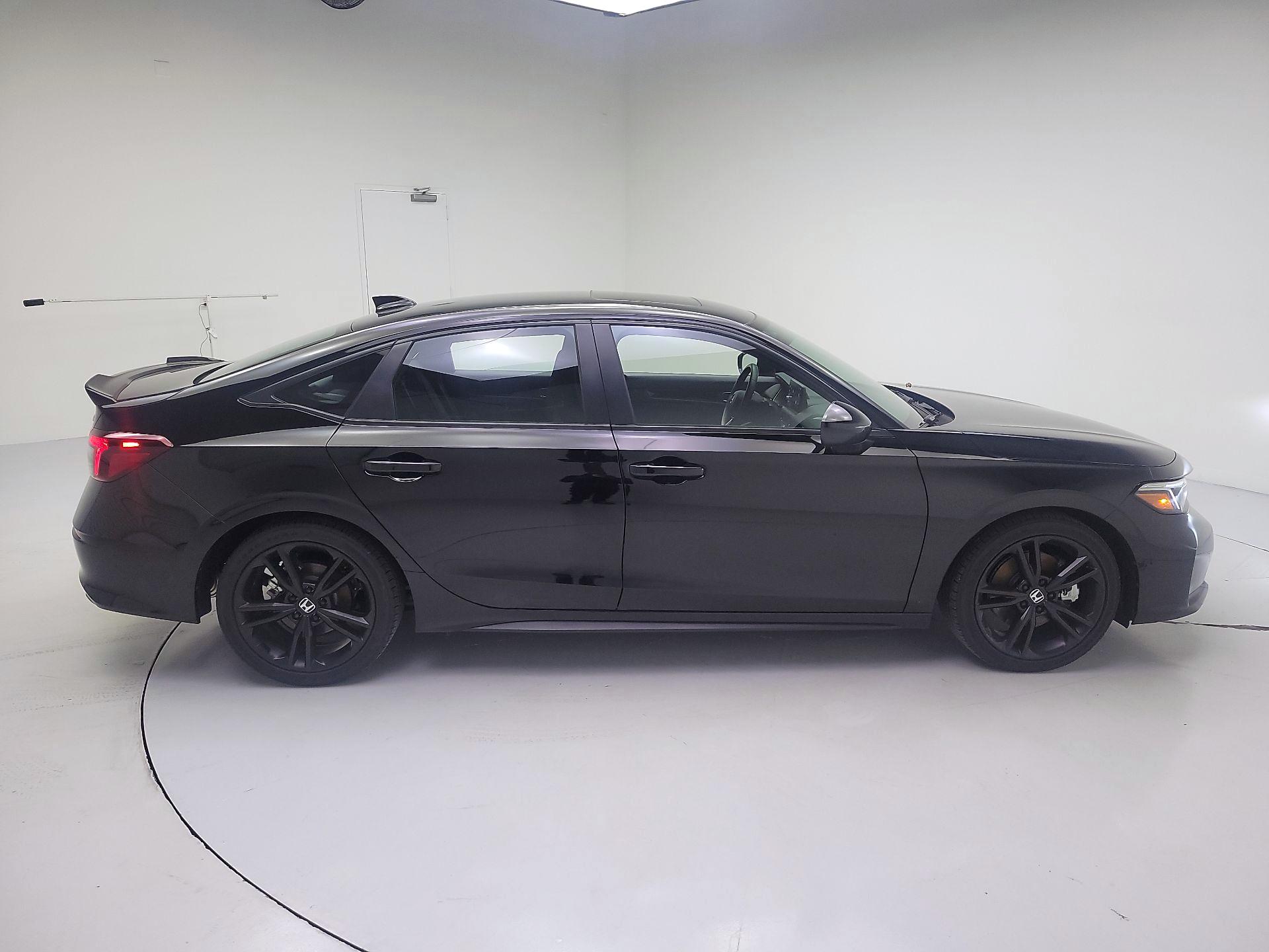 Thumbnail: 2025 Honda Civic - 4