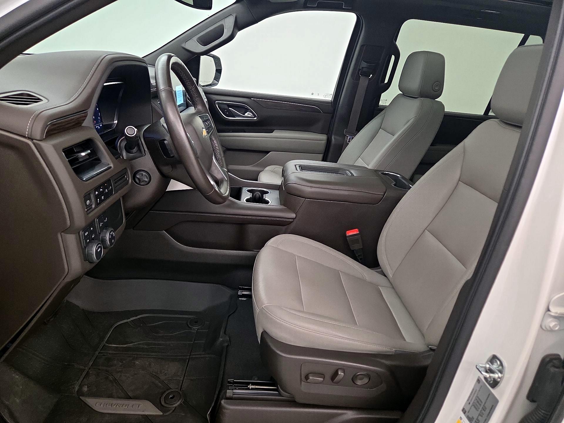 Thumbnail: 2022 Chevrolet Suburban - 11