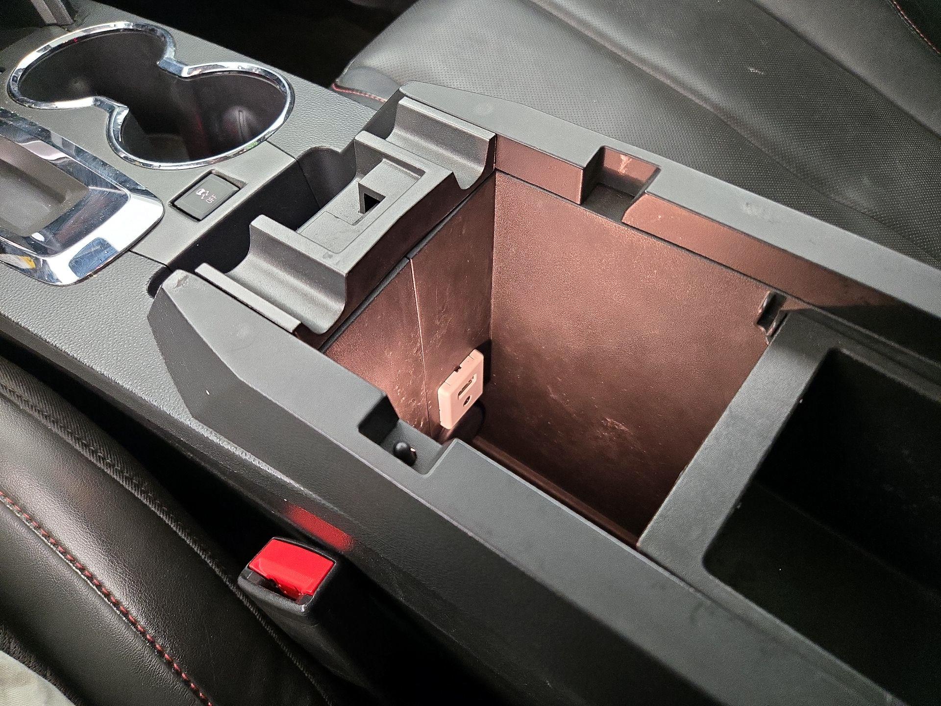 Thumbnail: 2015 GMC Terrain - 18