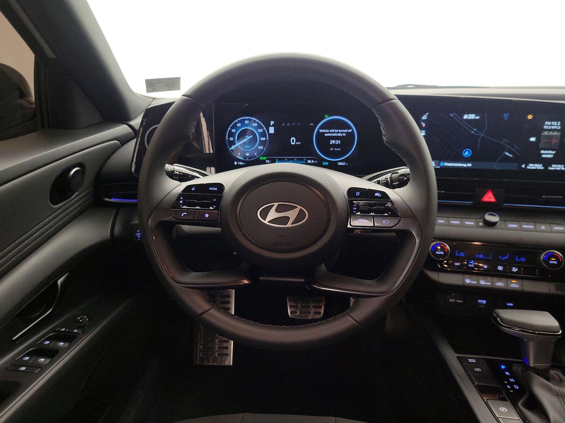 Thumbnail: 2025 Hyundai Elantra - 10