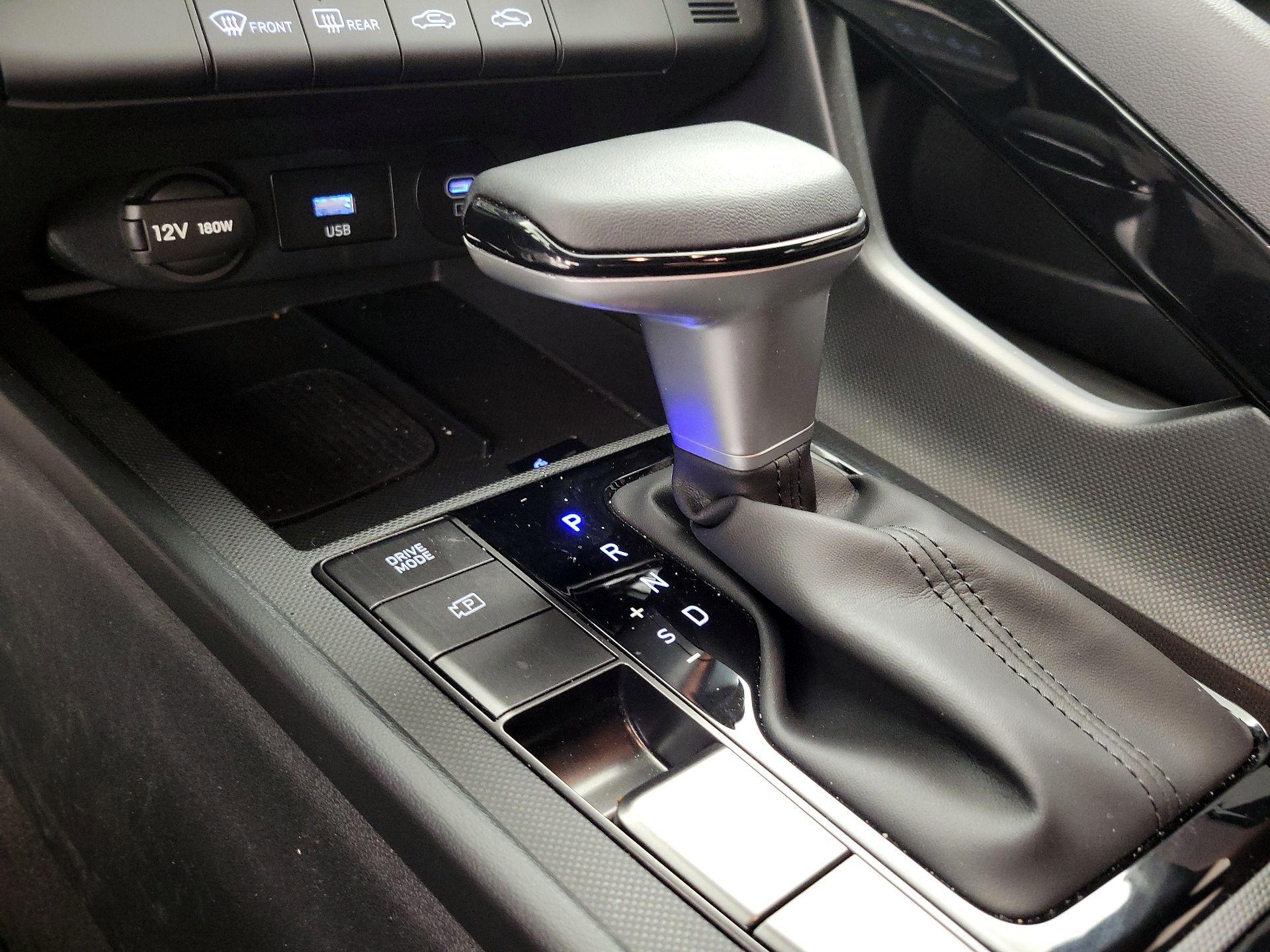 Thumbnail: 2025 Hyundai Elantra - 18