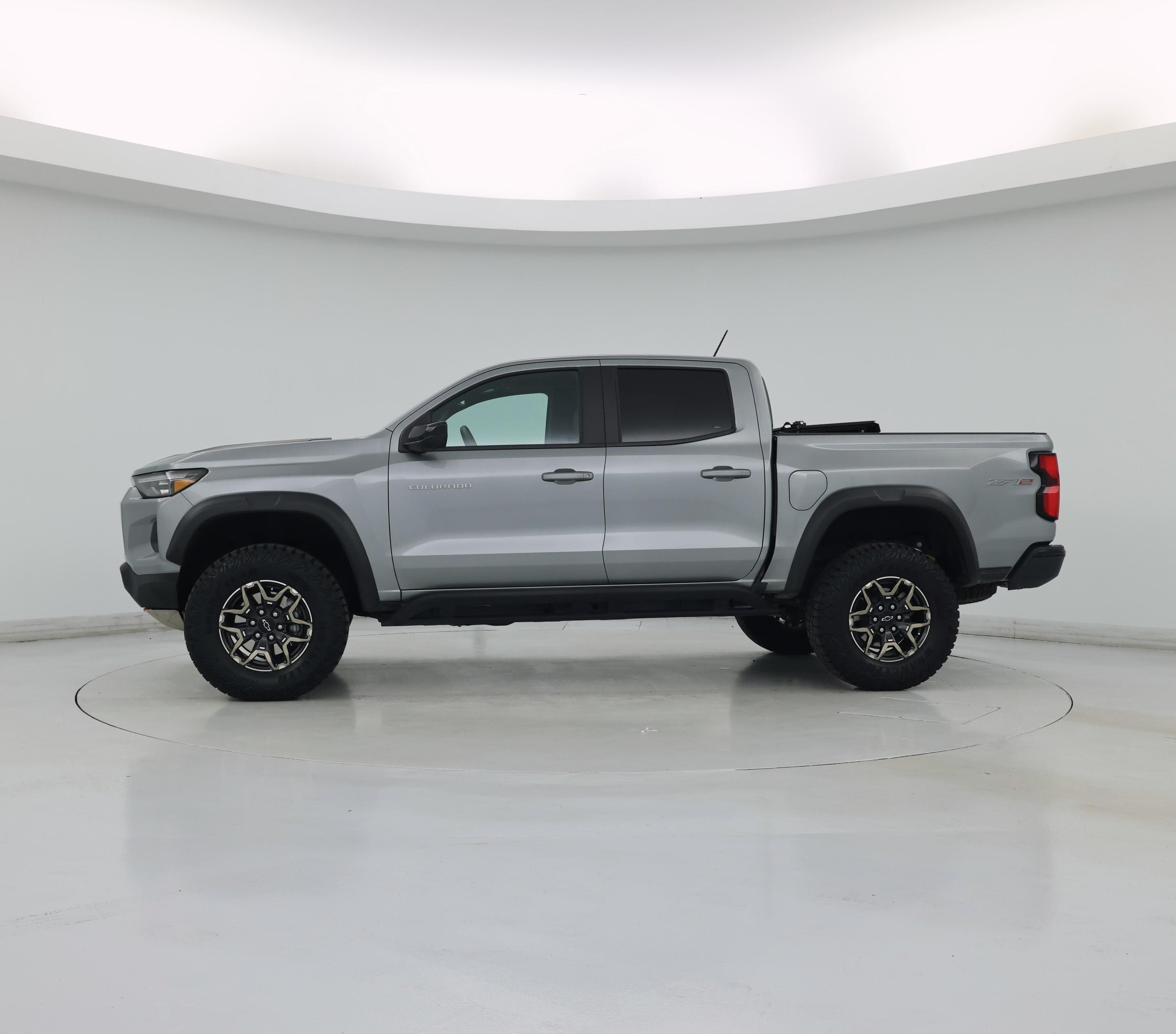 Thumbnail: 2024 Chevrolet Colorado - 3