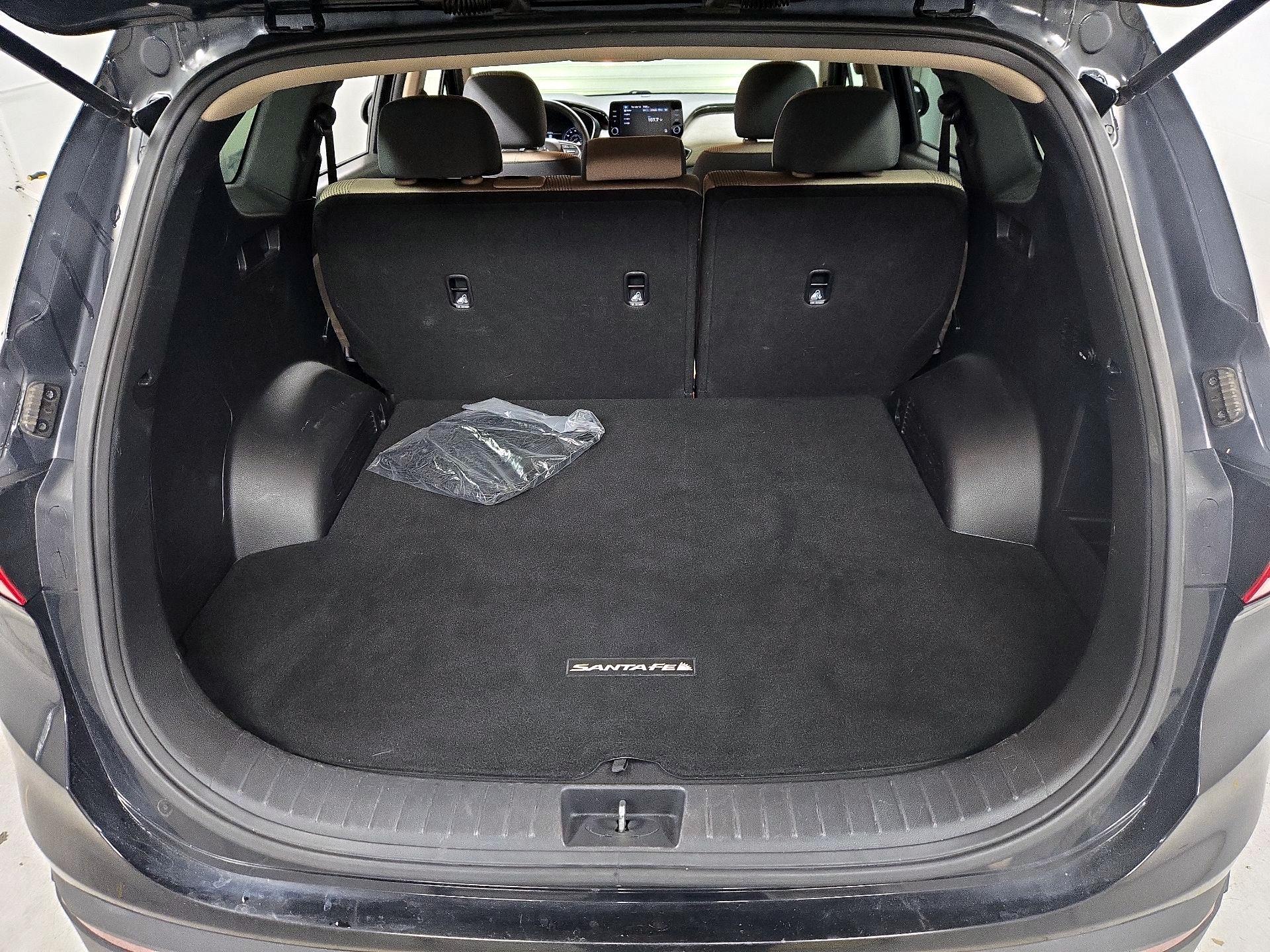 Thumbnail: 2023 Hyundai Santa Fe - 20