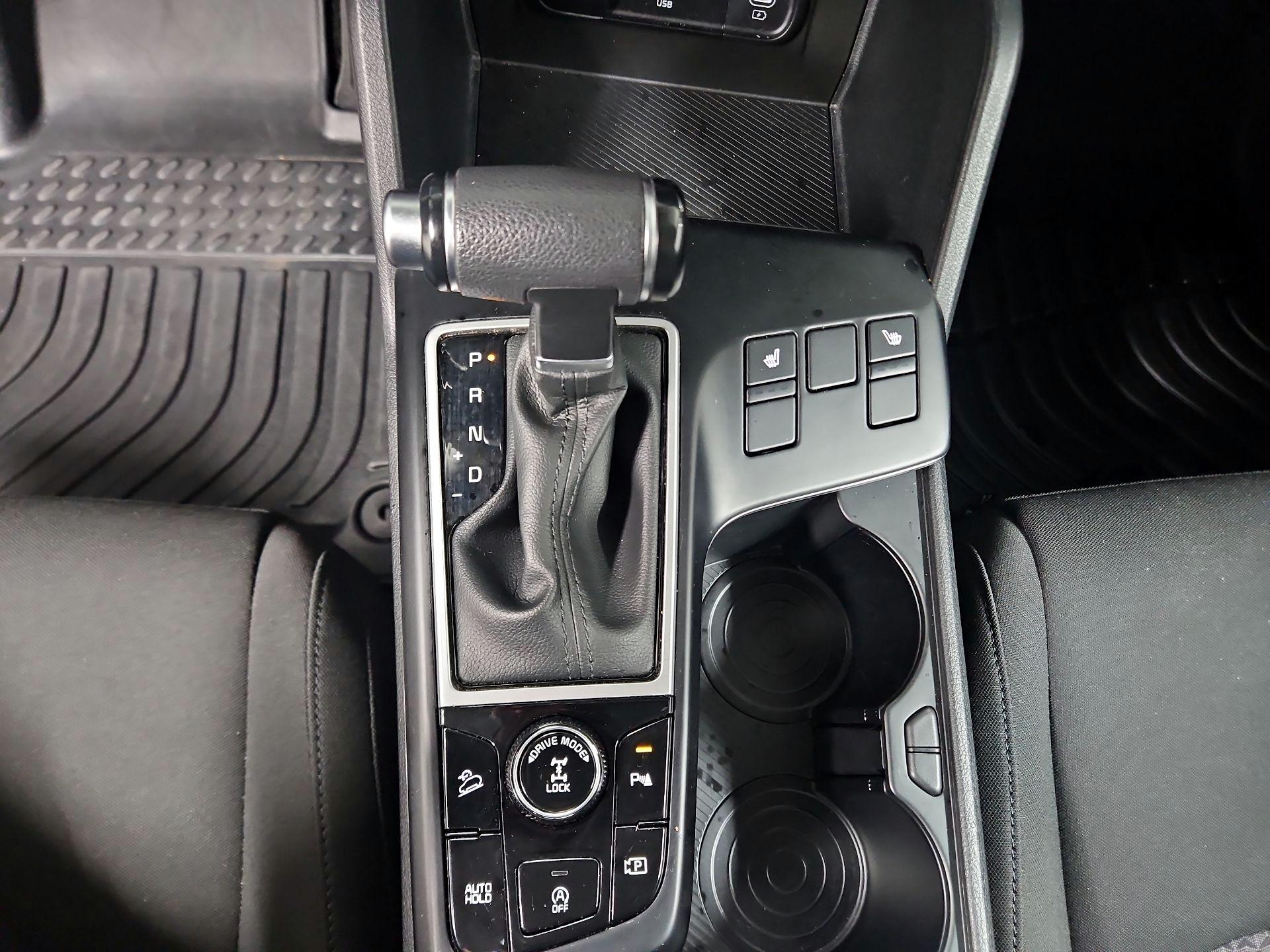 Thumbnail: 2023 Kia Sportage - 17