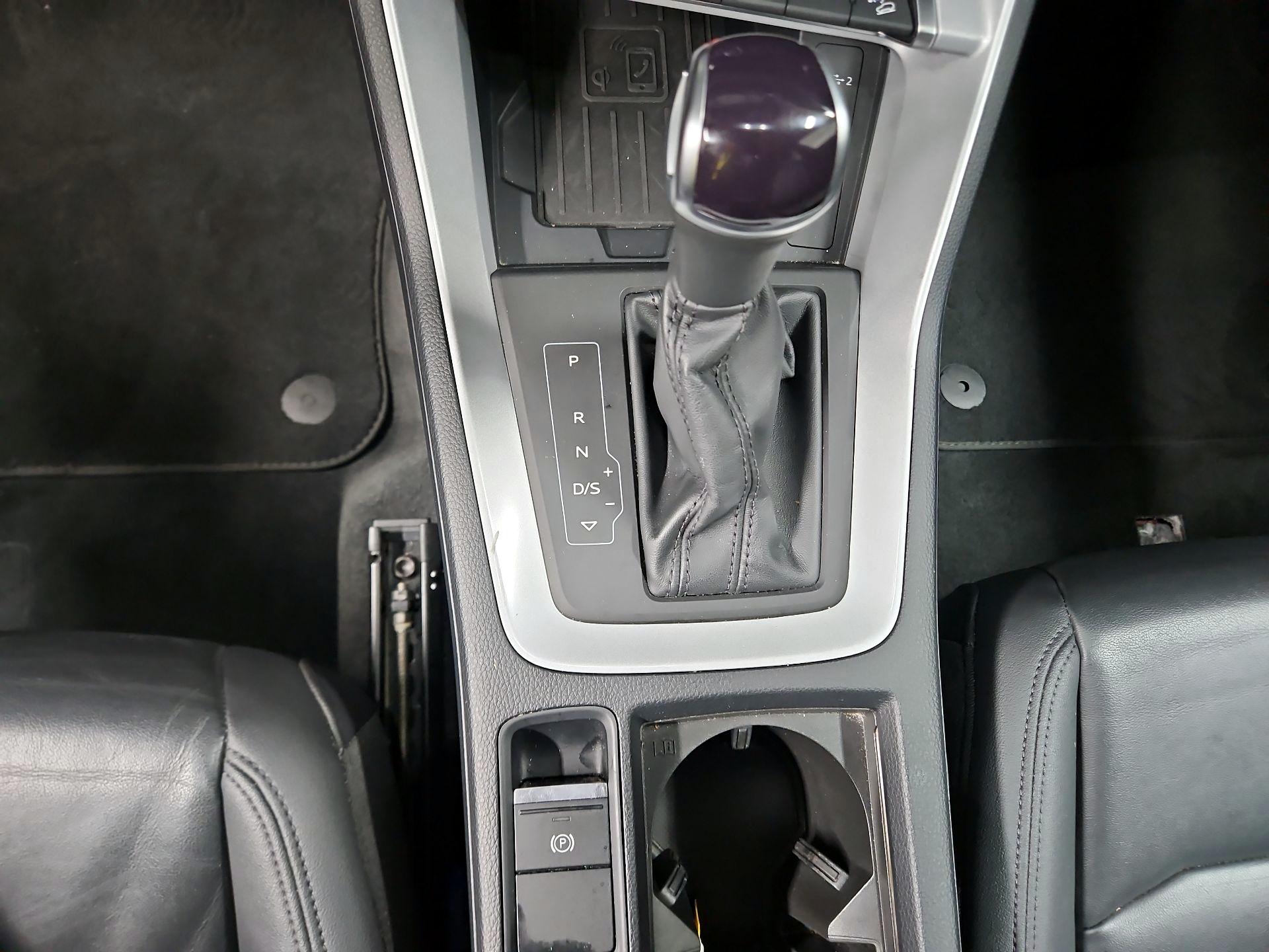 Thumbnail: 2024 Audi Q3 - 17