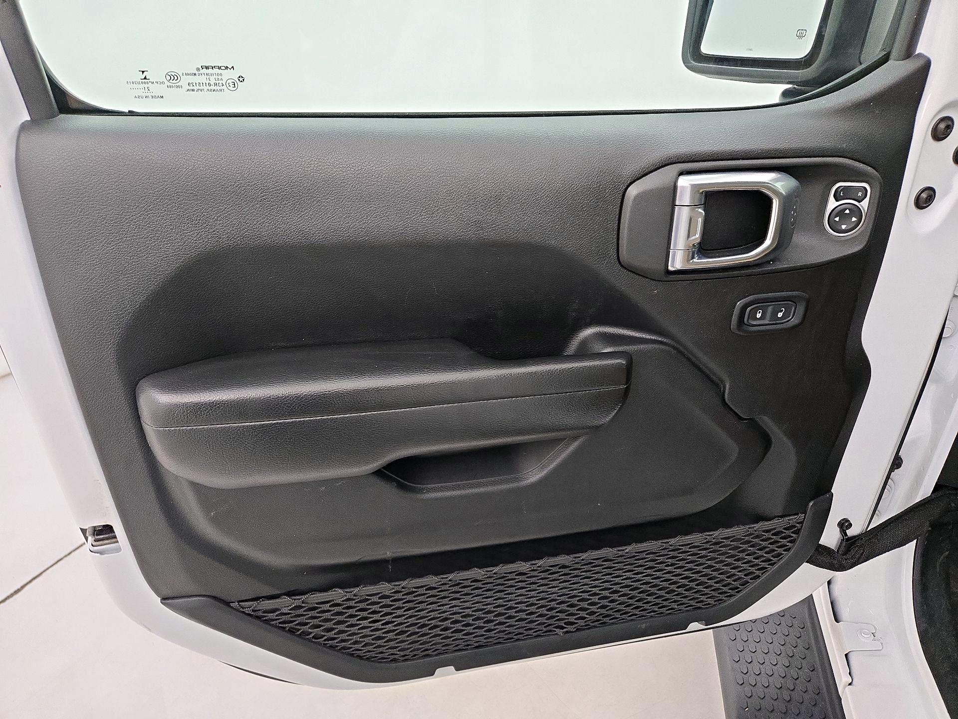 Thumbnail: 2021 Jeep Wrangler - 12