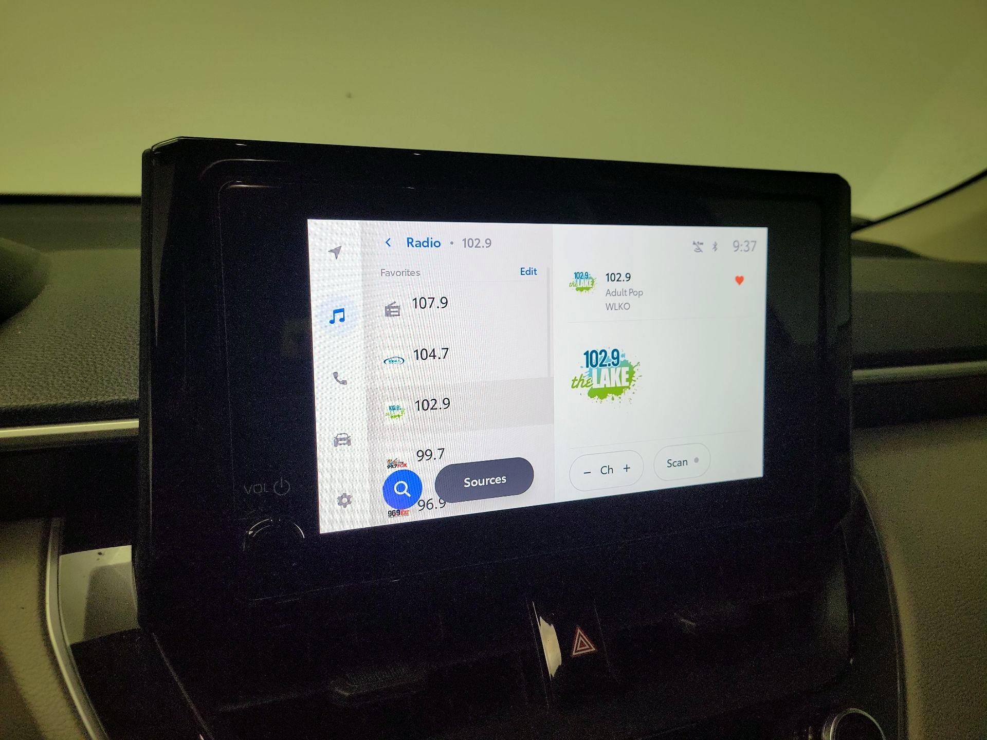 Thumbnail: 2025 Toyota Corolla Cross - 15