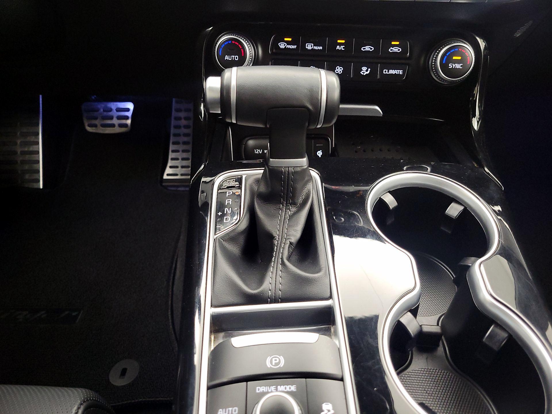 Thumbnail: 2022 Kia Stinger - 18