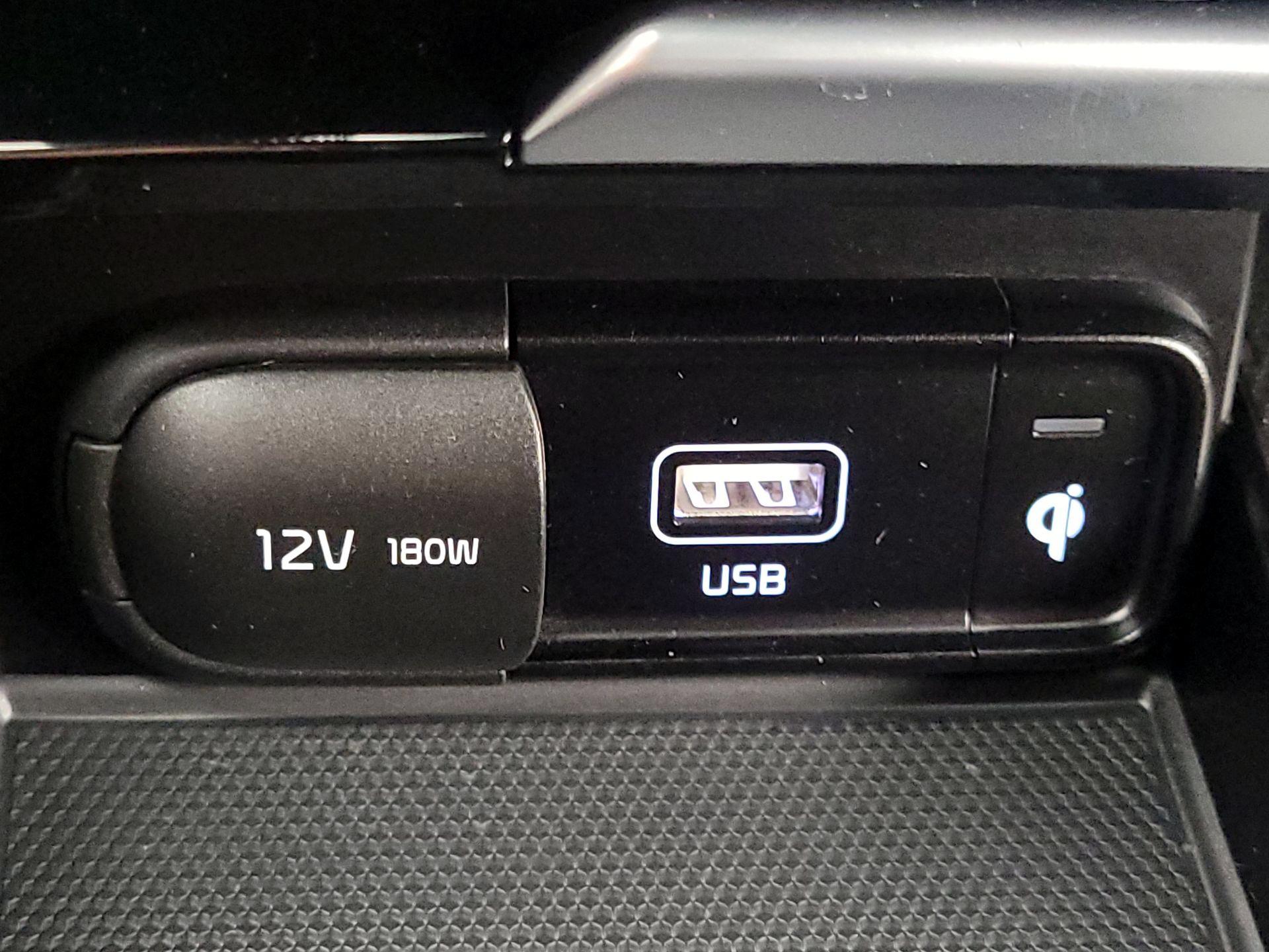 Thumbnail: 2022 Kia Stinger - 19