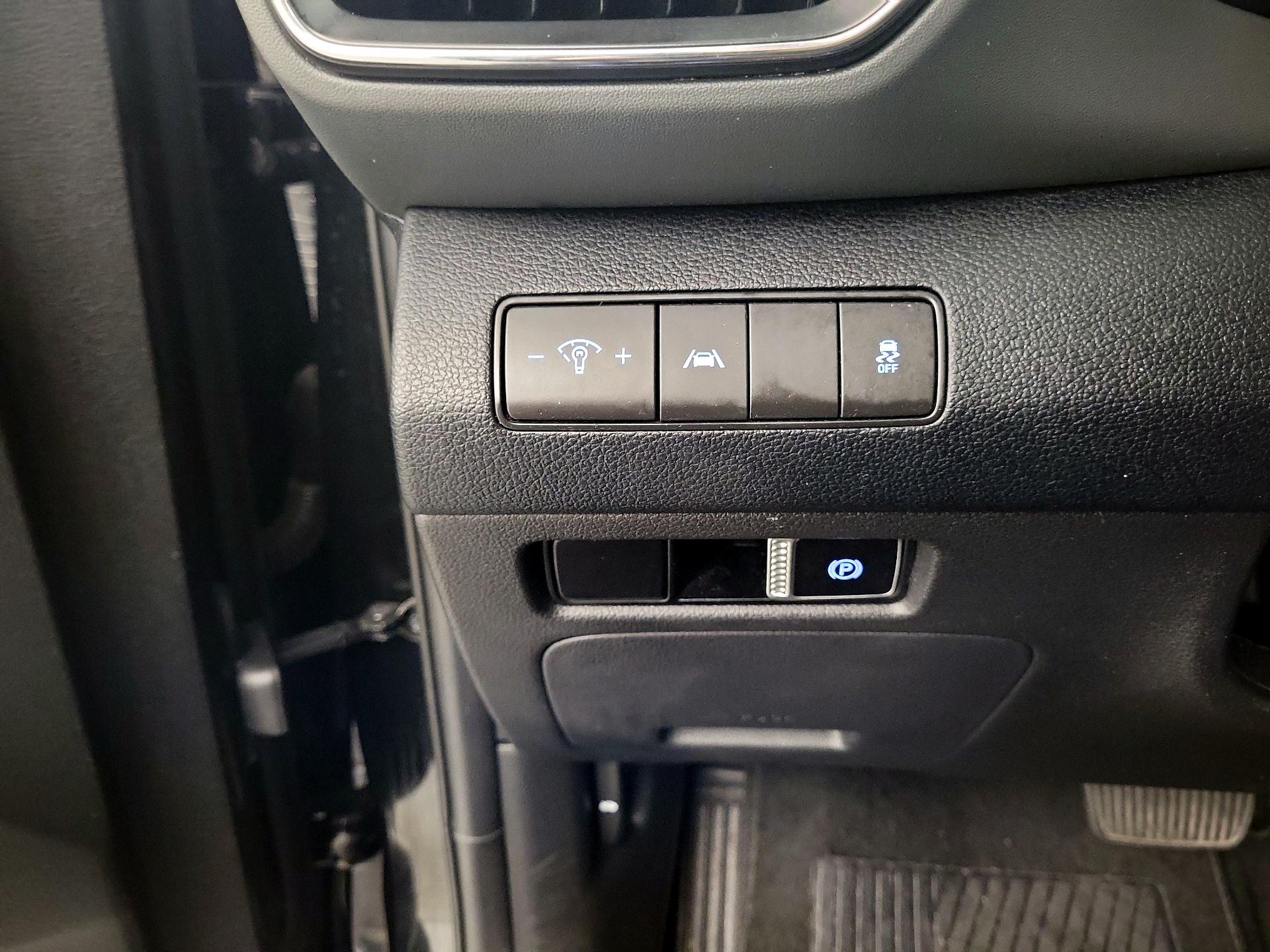 Thumbnail: 2022 Hyundai Santa Fe - 13