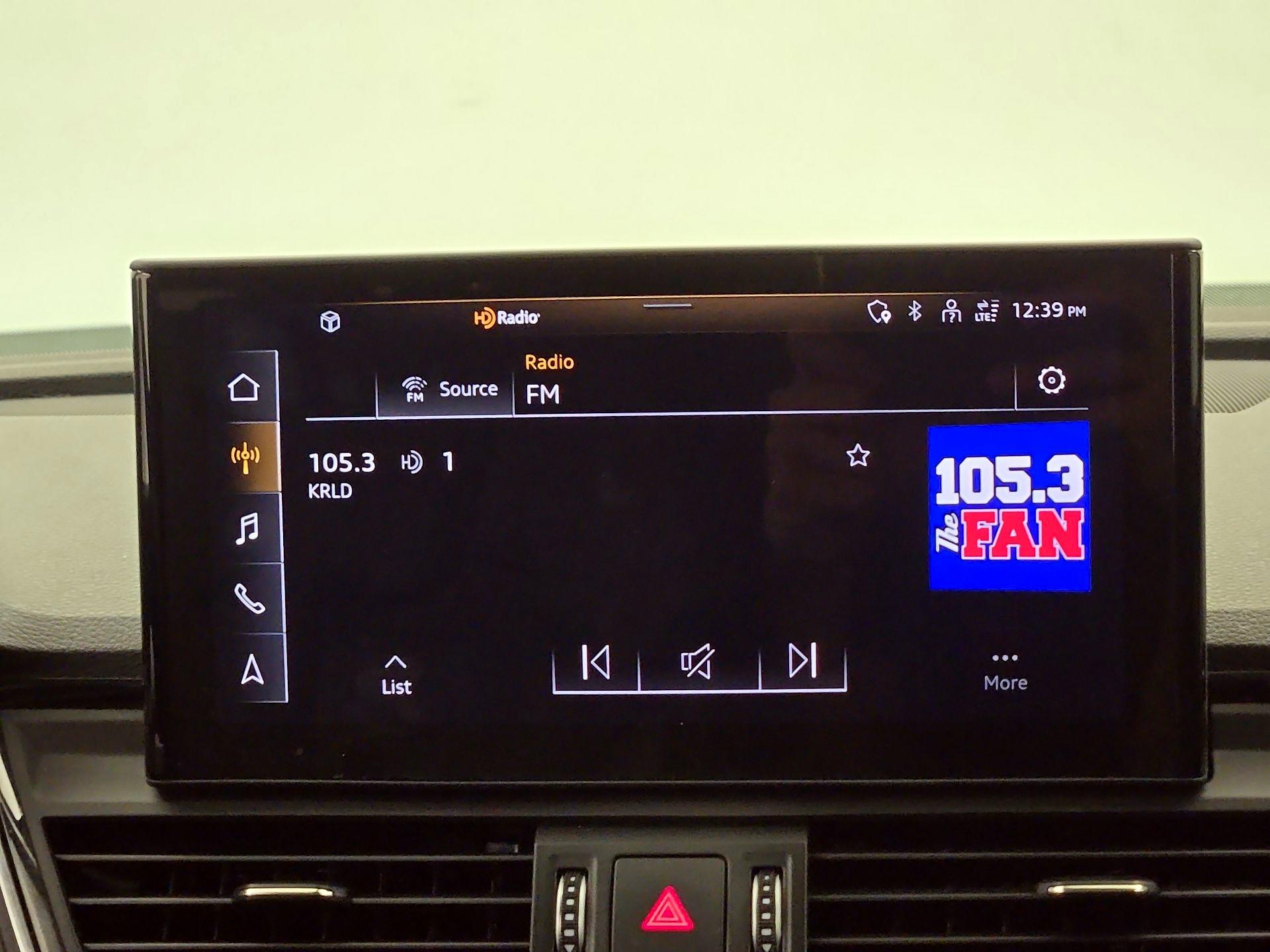 Thumbnail: 2022 Audi SQ5 - 15