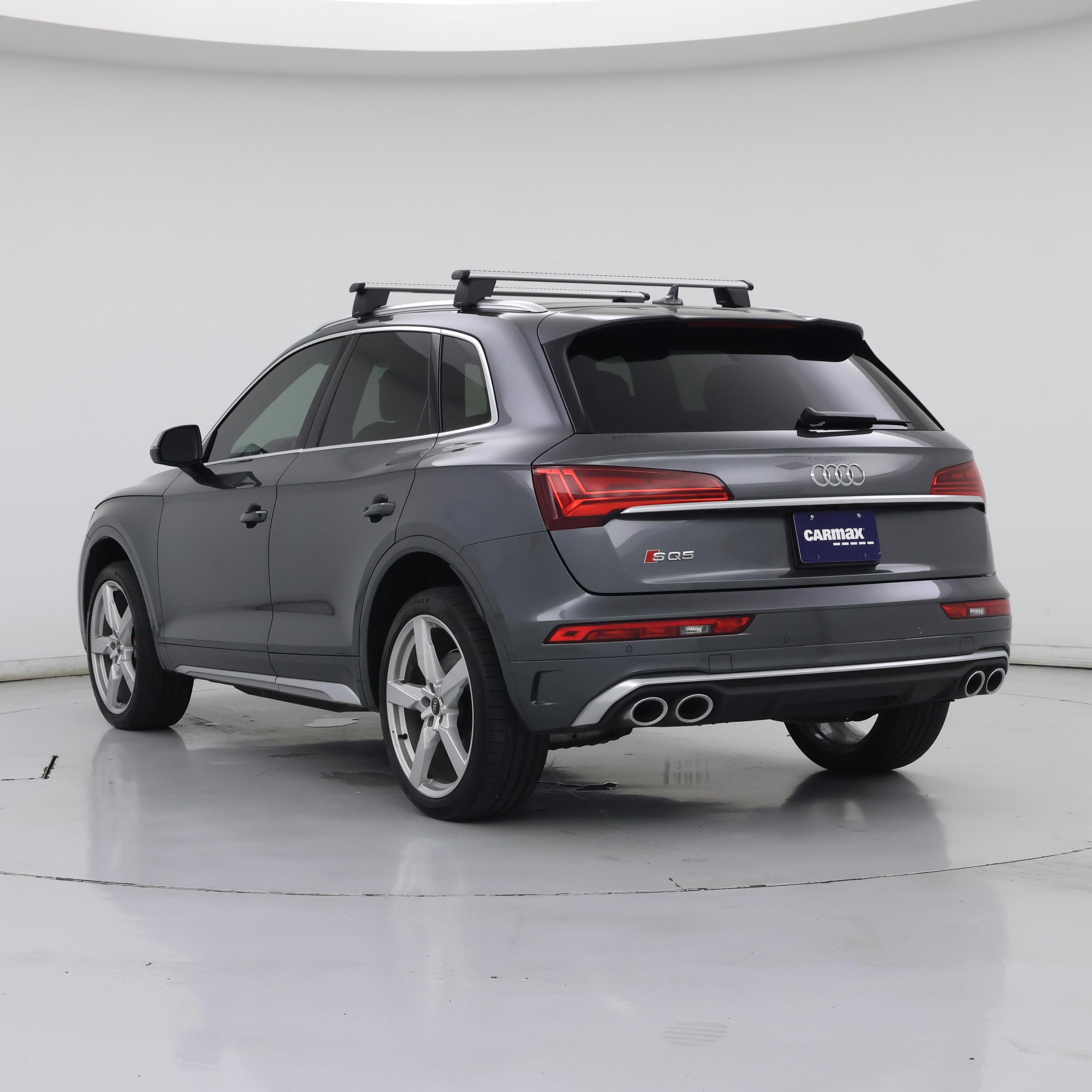 Thumbnail: 2022 Audi SQ5 - 2
