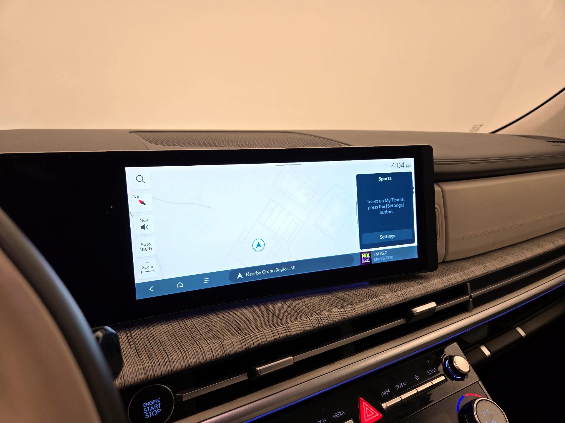 Thumbnail: 2024 Hyundai Santa Fe - 14