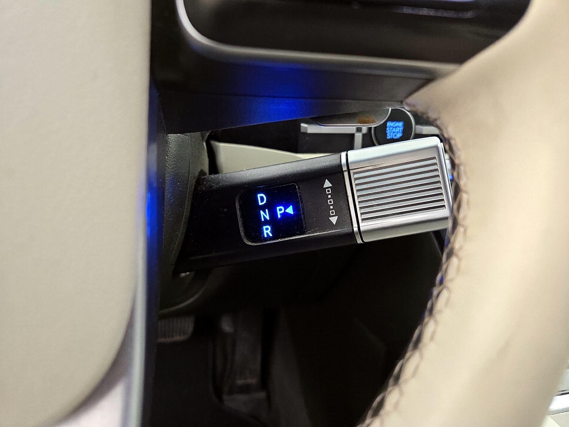 Thumbnail: 2024 Hyundai Santa Fe - 18