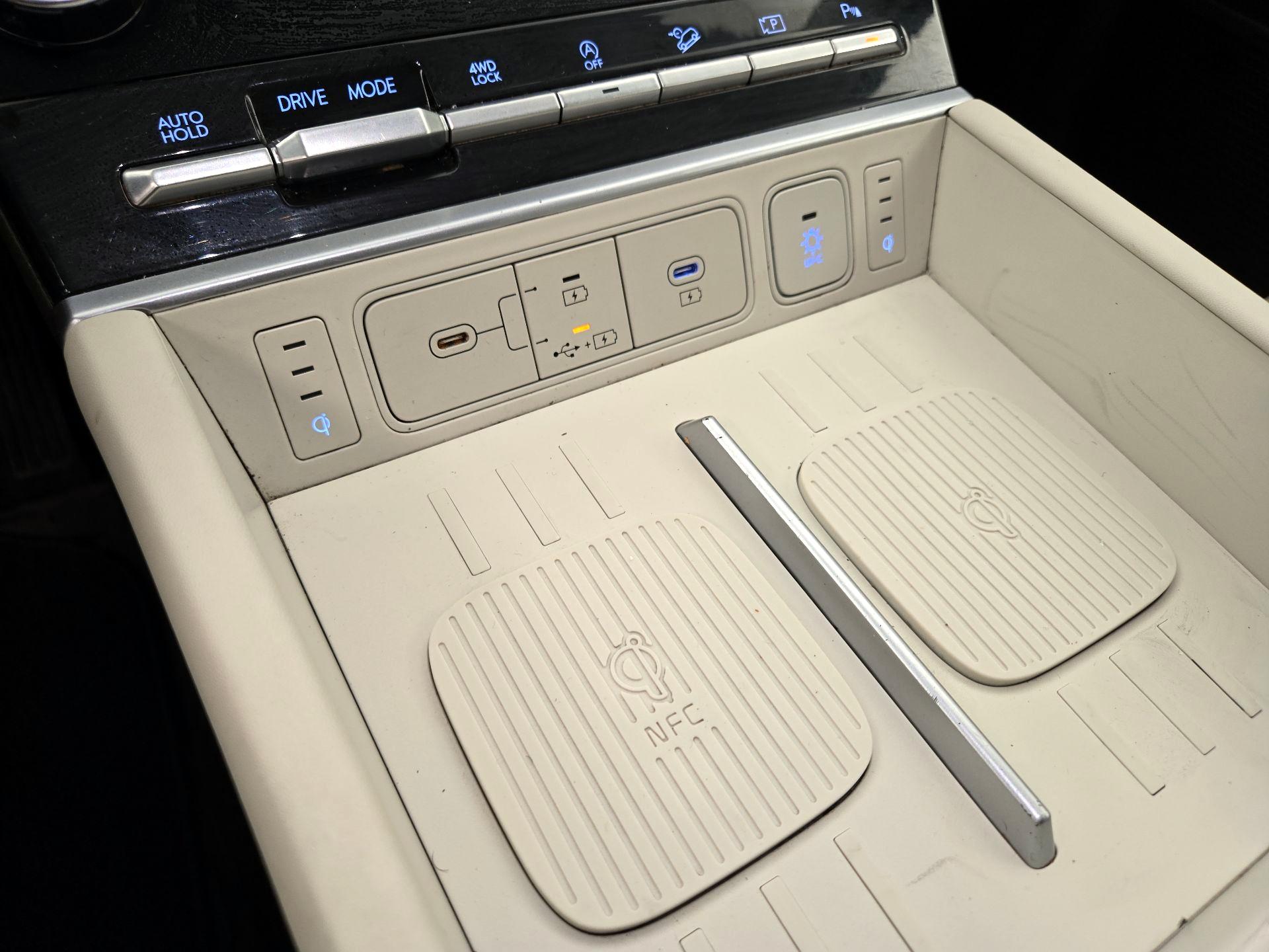 Thumbnail: 2024 Hyundai Santa Fe - 19