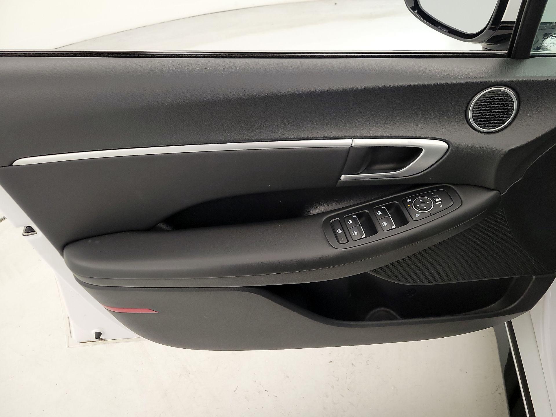 Thumbnail: 2024 Hyundai Sonata - 12