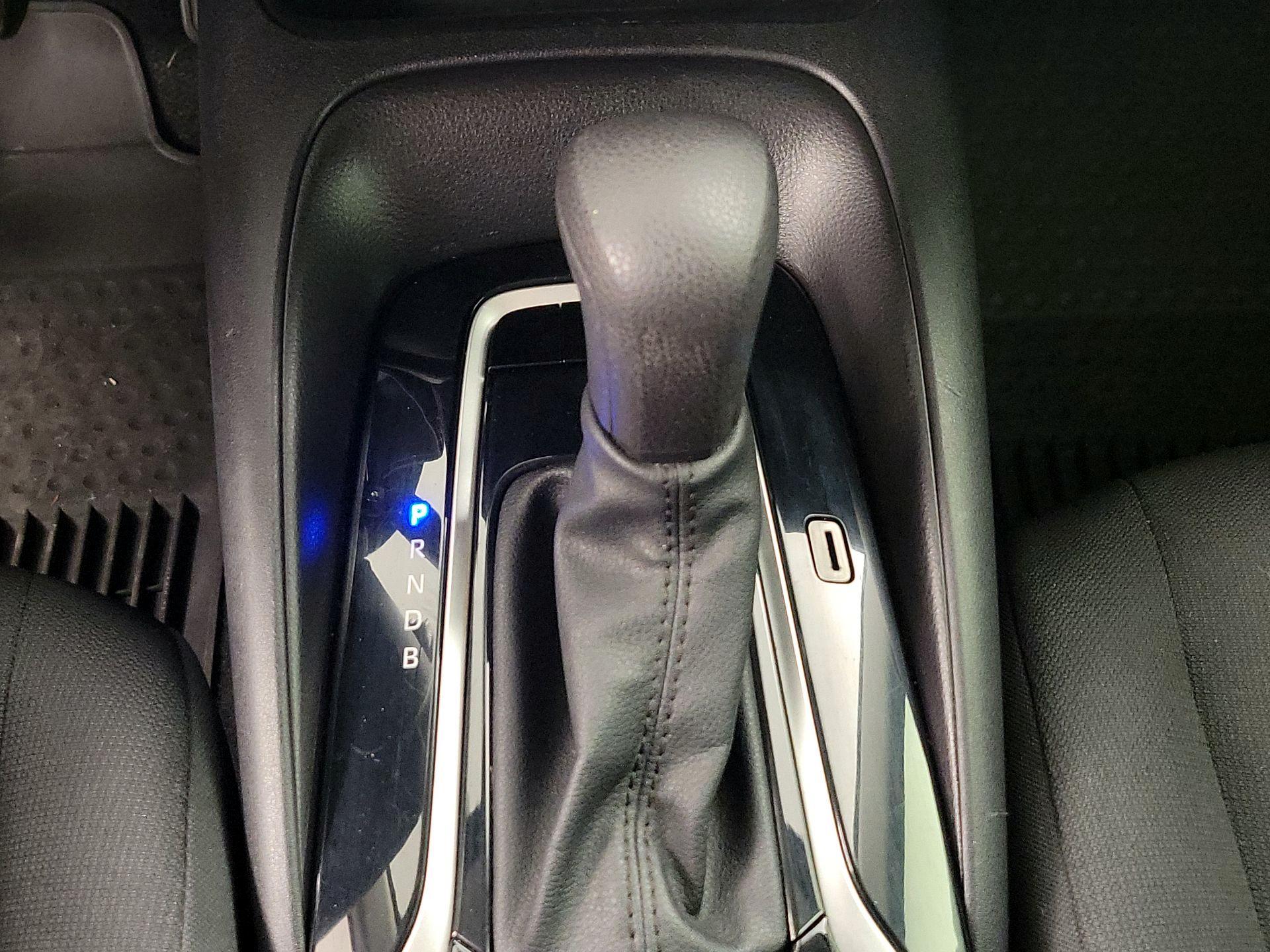 Thumbnail: 2022 Toyota Corolla - 17