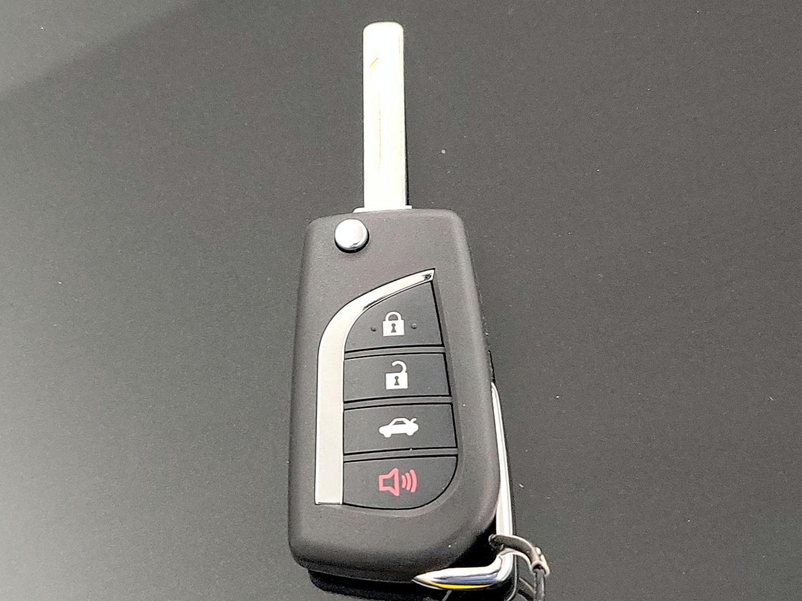 2022 Toyota Corolla LE - Photo 23