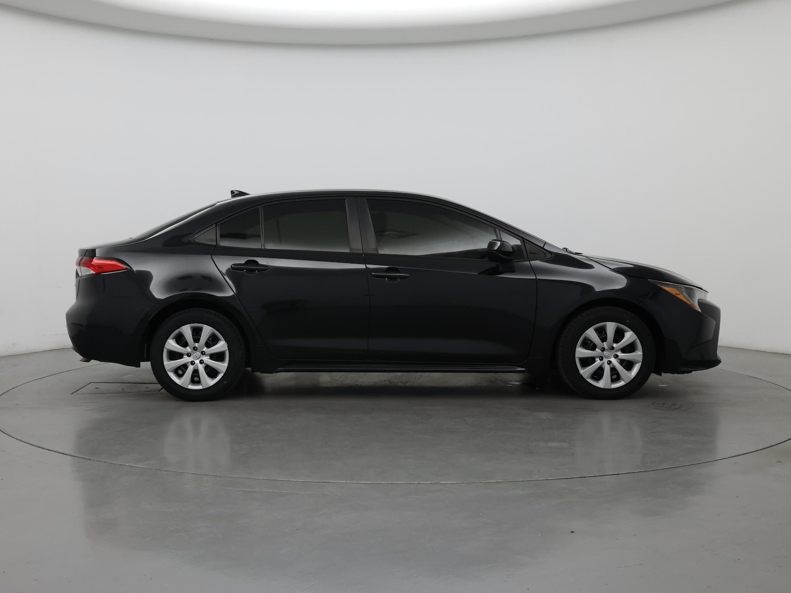 2022 Toyota Corolla LE - Photo 8