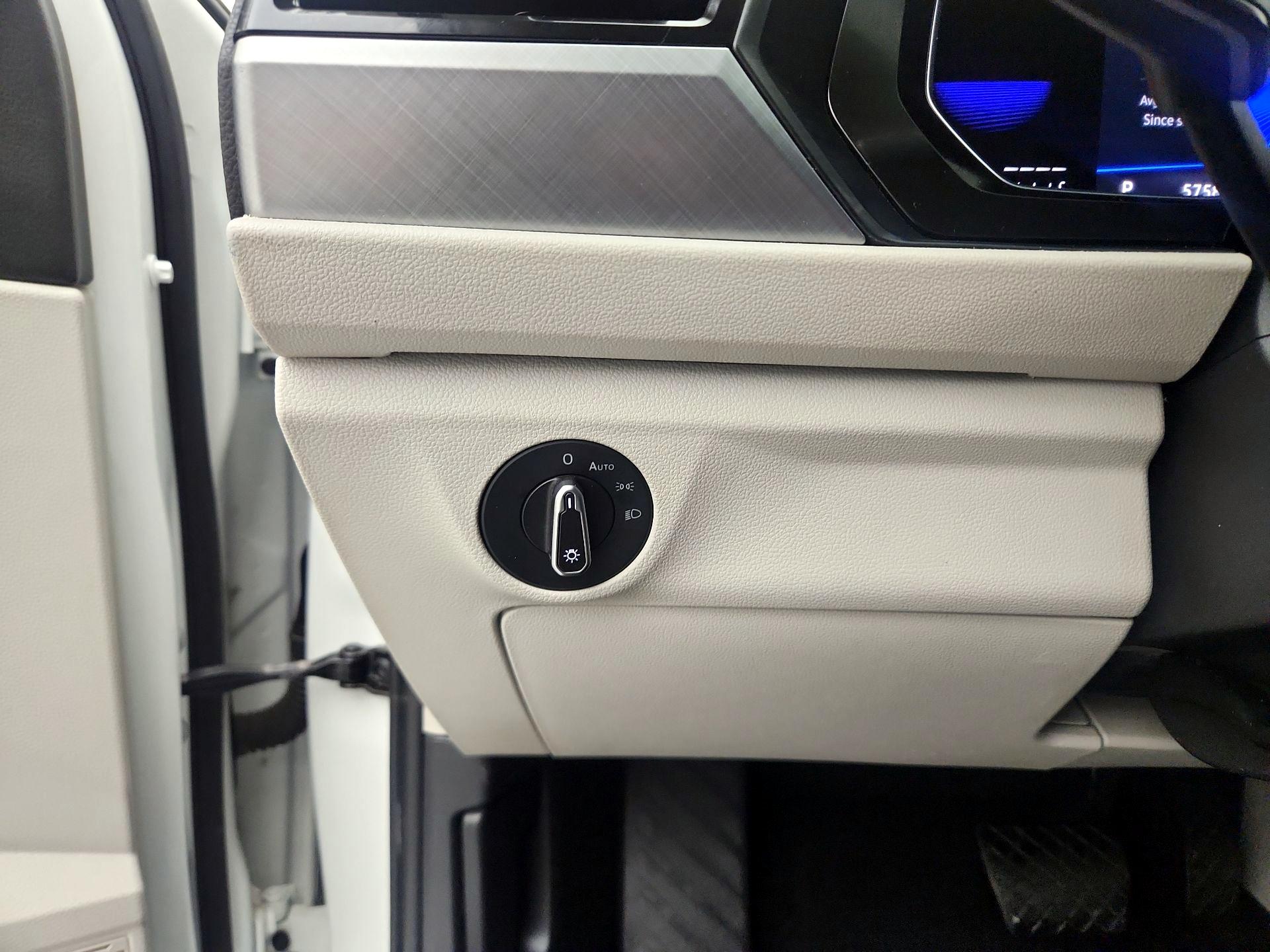 Thumbnail: 2023 Volkswagen Jetta - 13