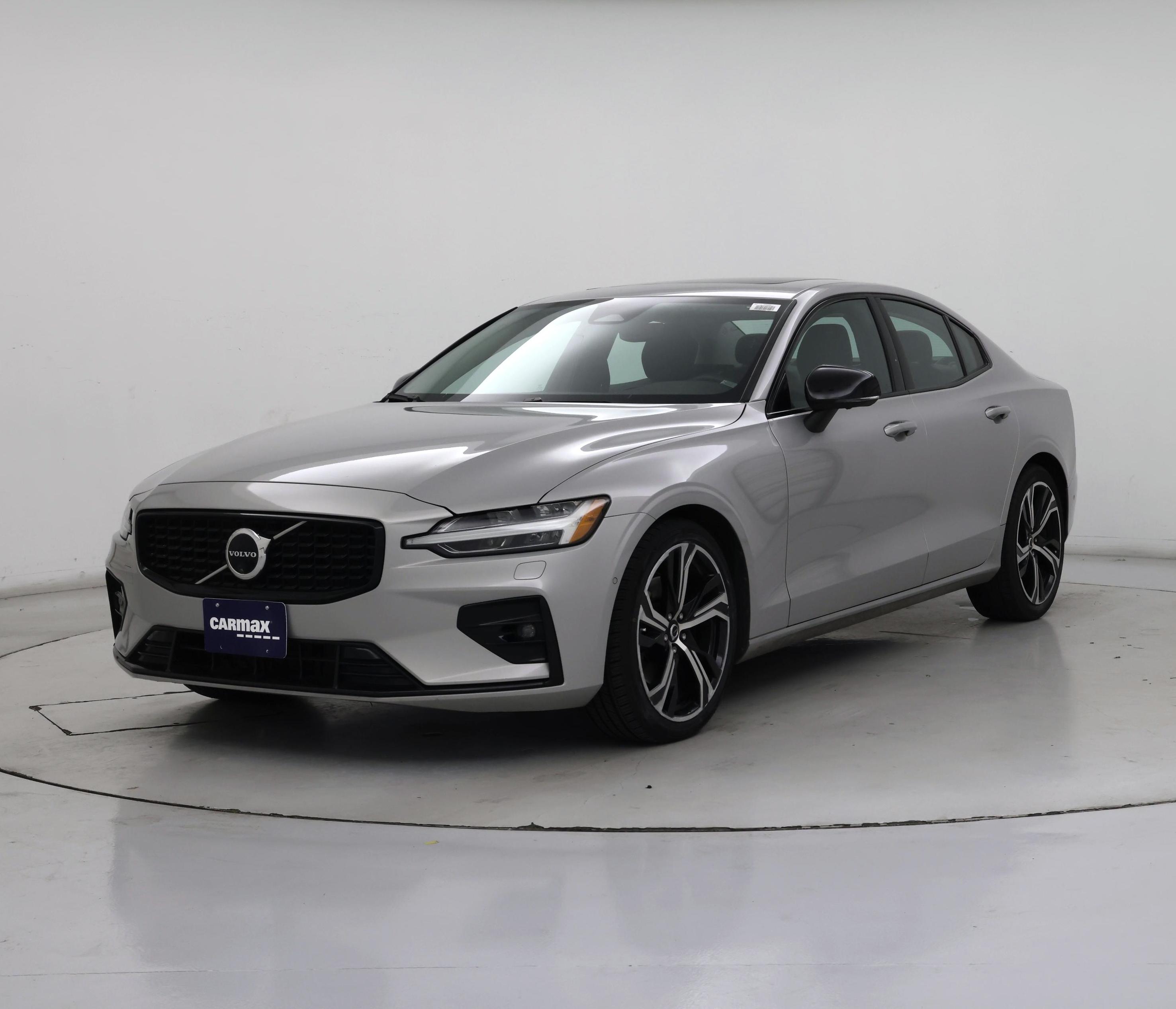 Thumbnail: 2024 Volvo S60 - 4