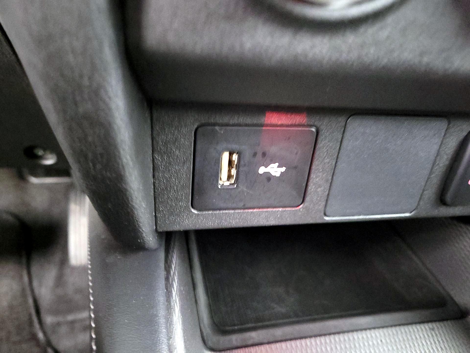 Thumbnail: 2024 Mitsubishi Outlander Sport - 18