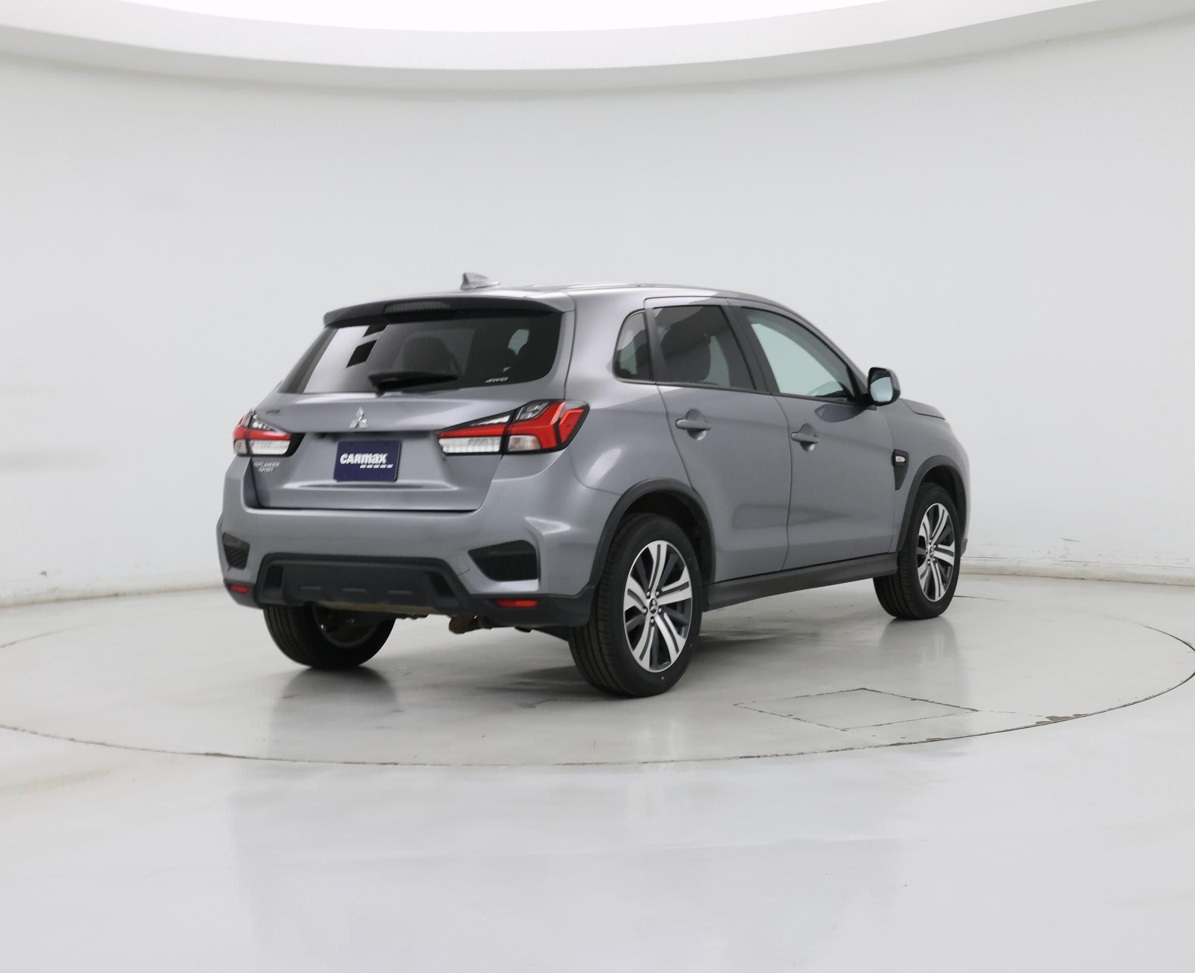 Thumbnail: 2024 Mitsubishi Outlander Sport - 8