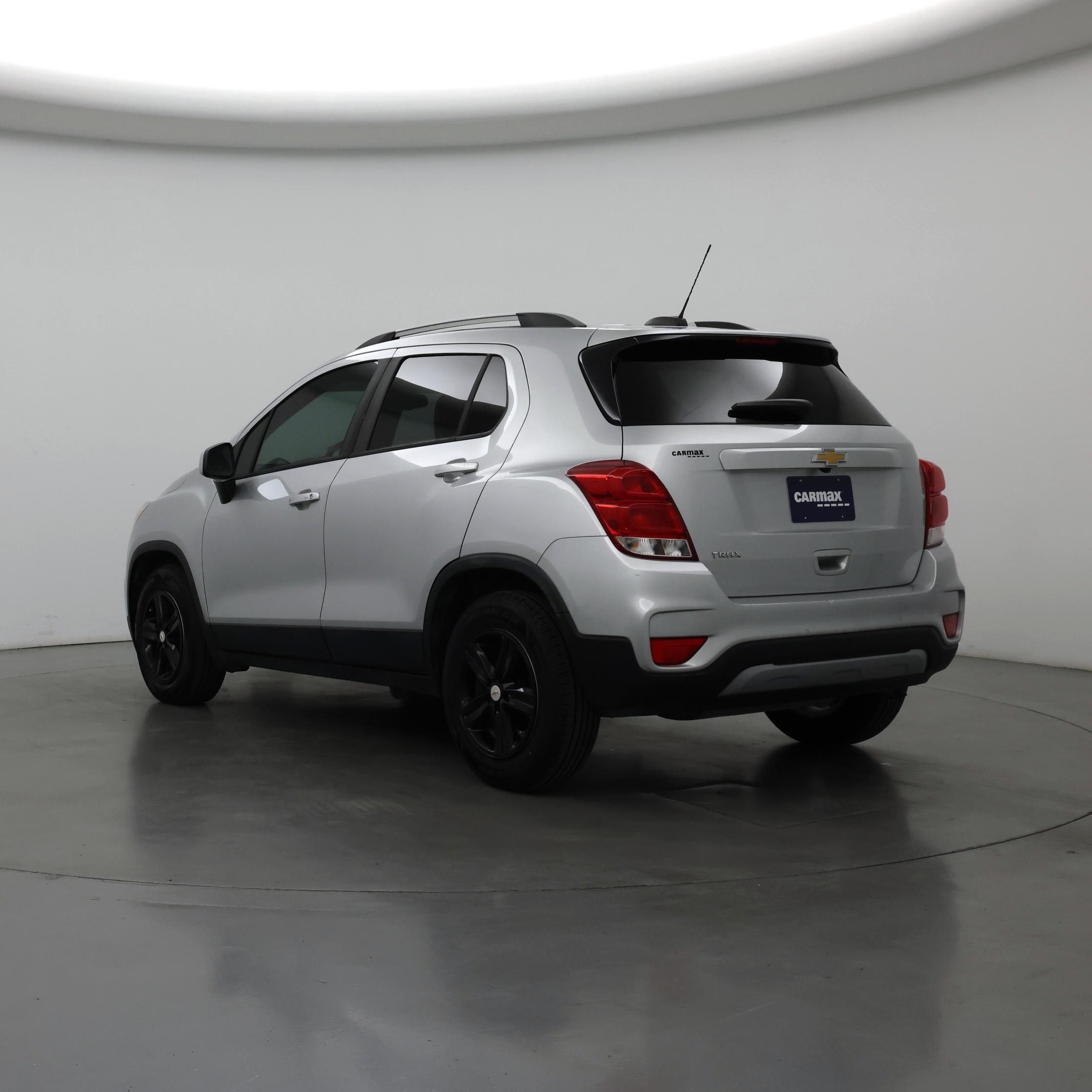 Thumbnail: 2021 Chevrolet Trax - 2