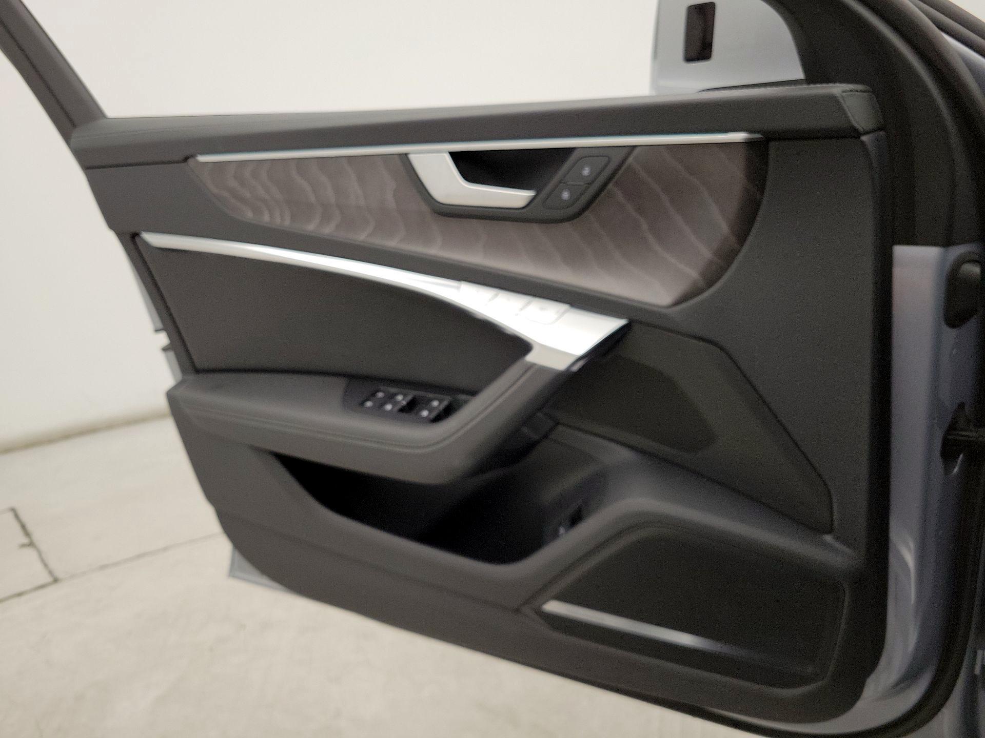 Thumbnail: 2024 Audi A6 - 12