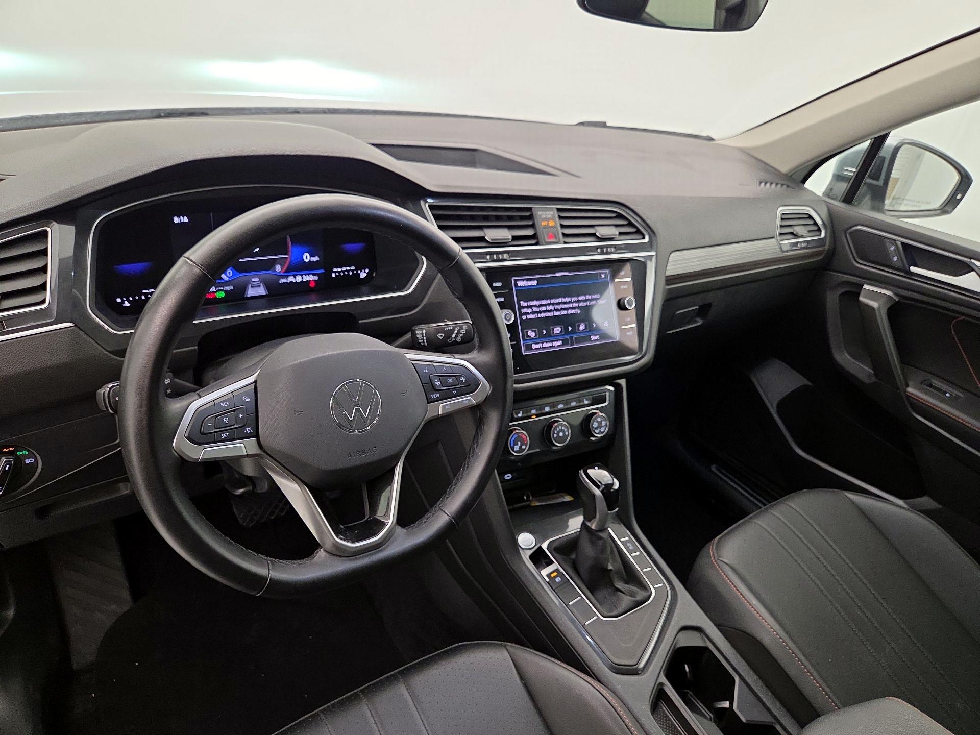 Thumbnail: 2024 Volkswagen Tiguan - 9