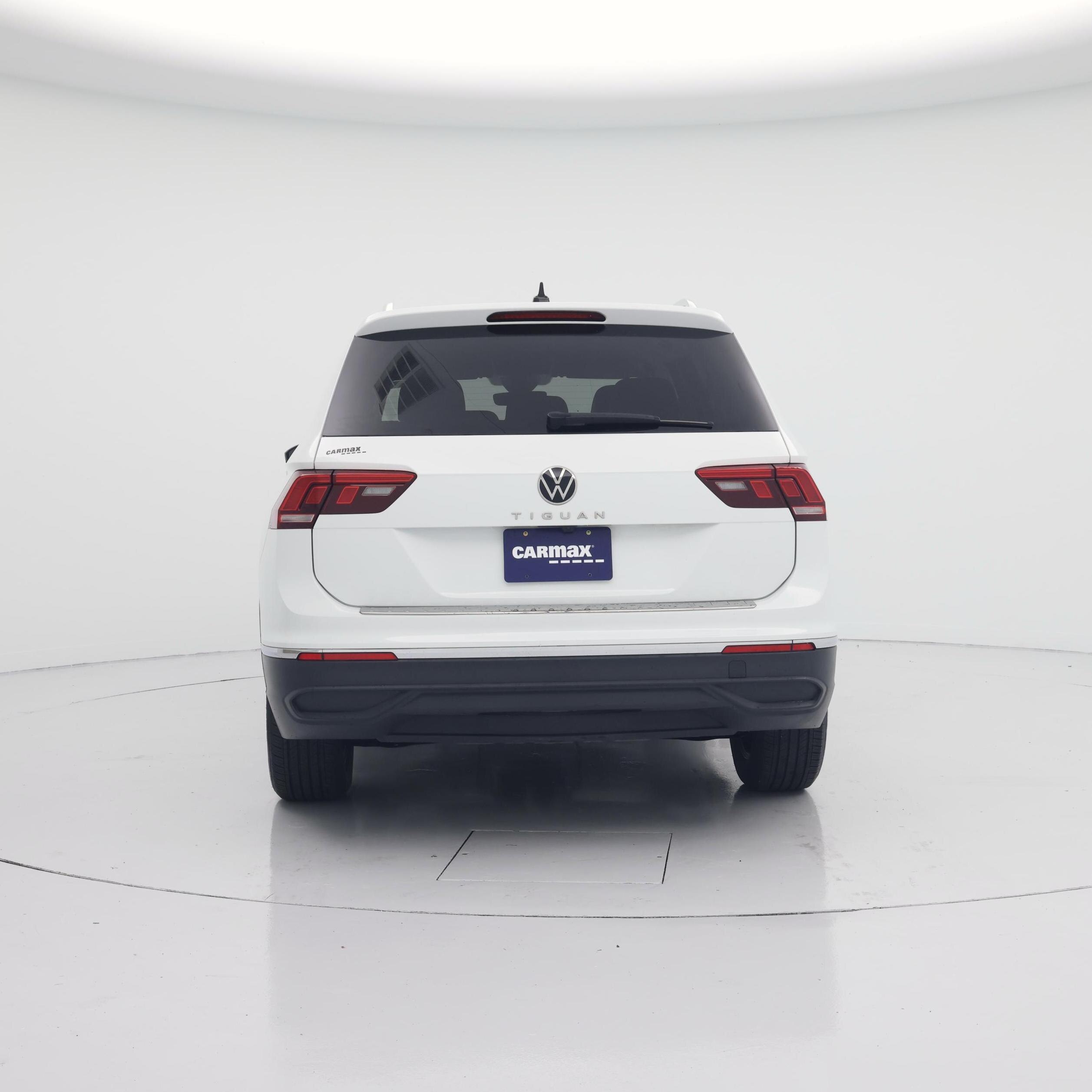 Thumbnail: 2024 Volkswagen Tiguan - 6