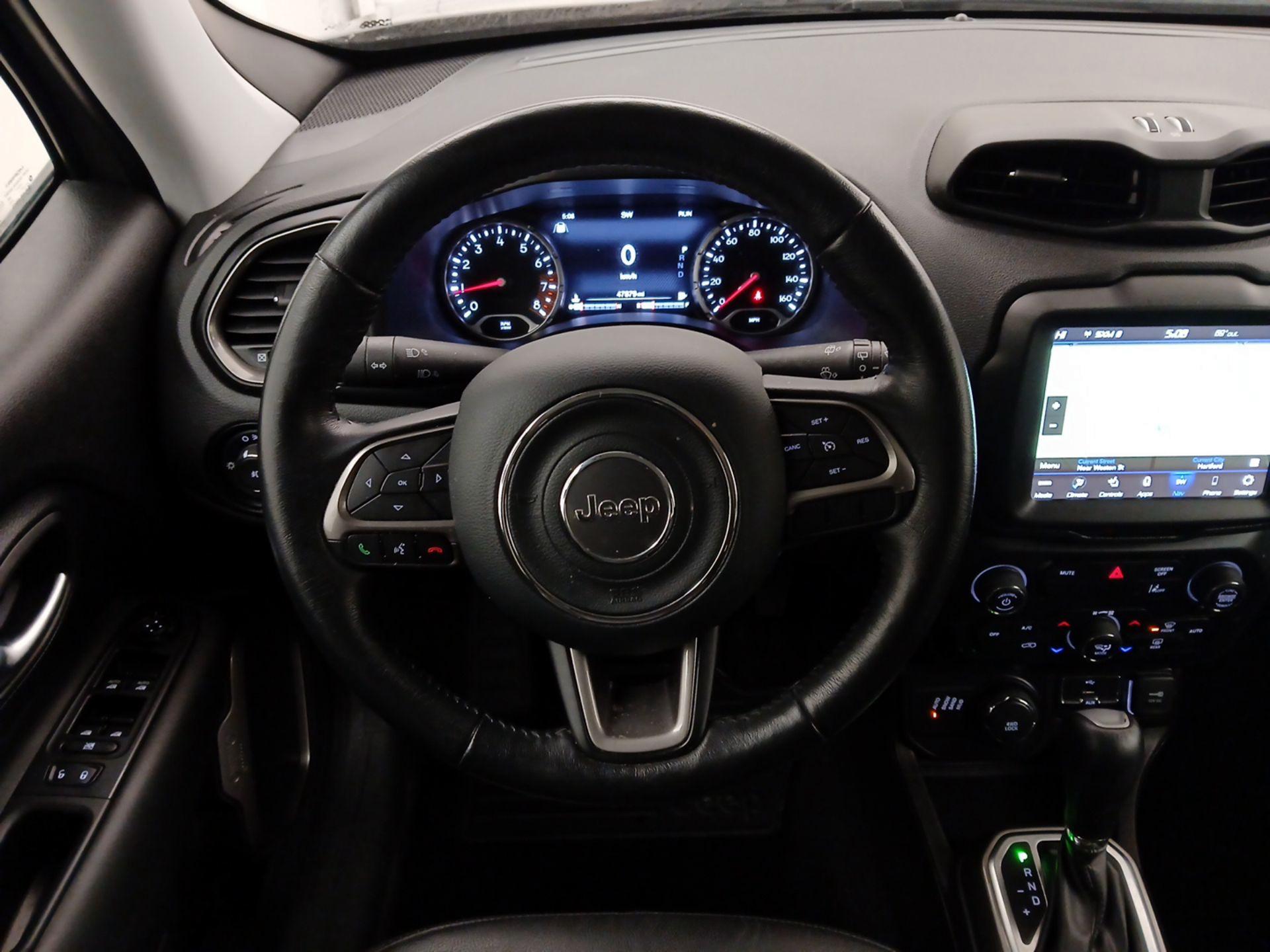 Thumbnail: 2021 Jeep Renegade - 10