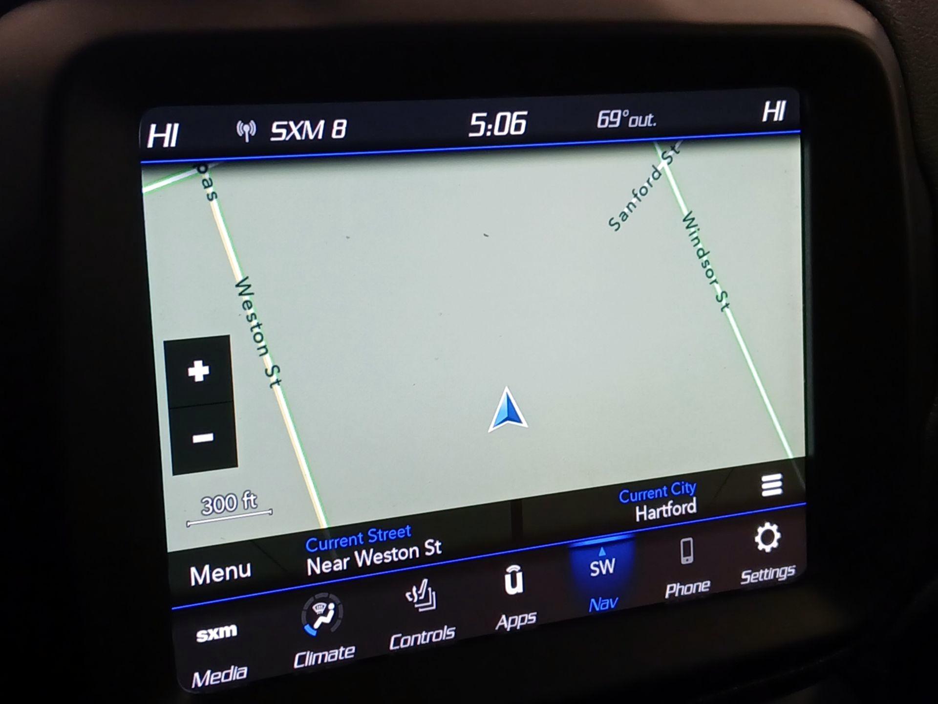 Thumbnail: 2021 Jeep Renegade - 14