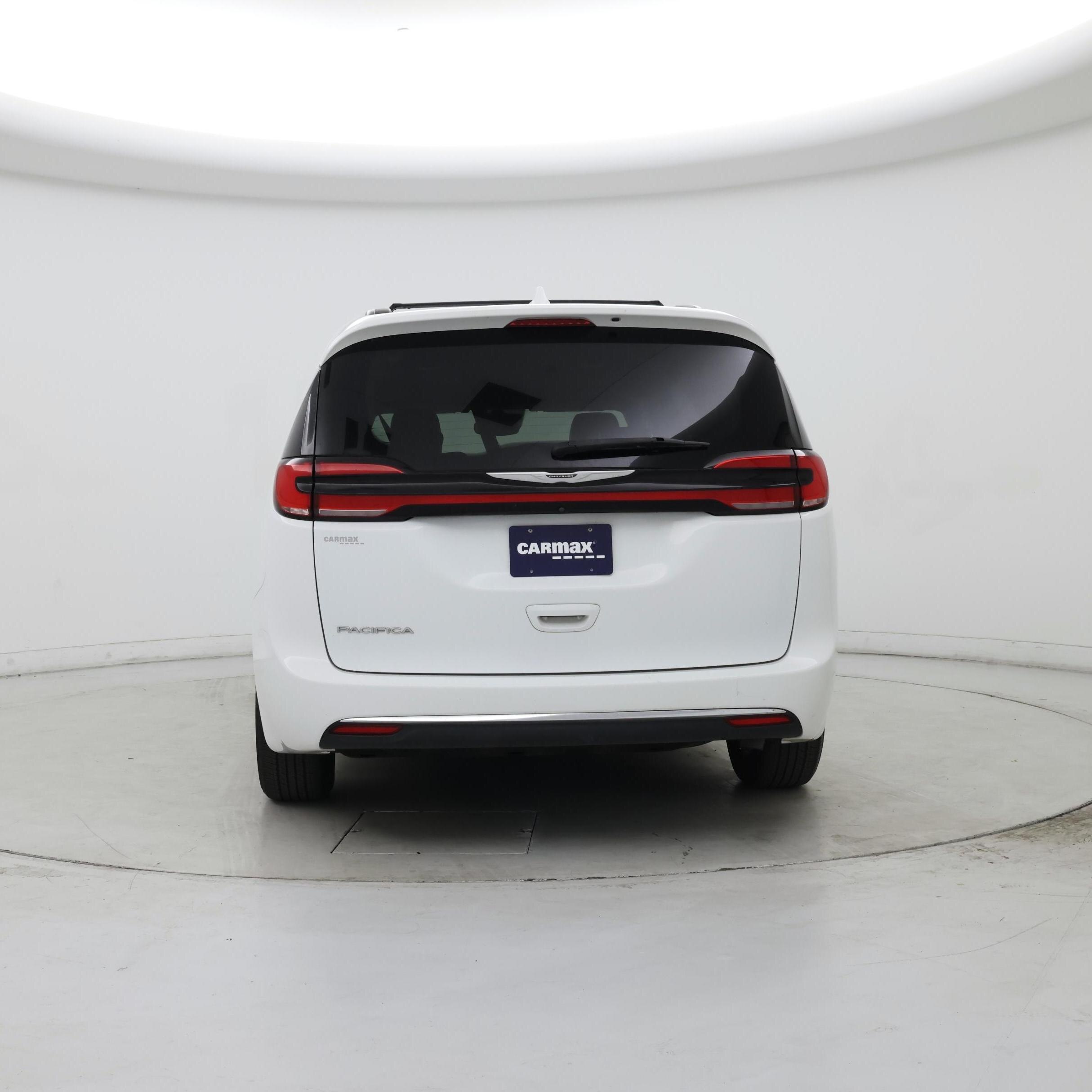 Thumbnail: 2022 Chrysler Pacifica - 6