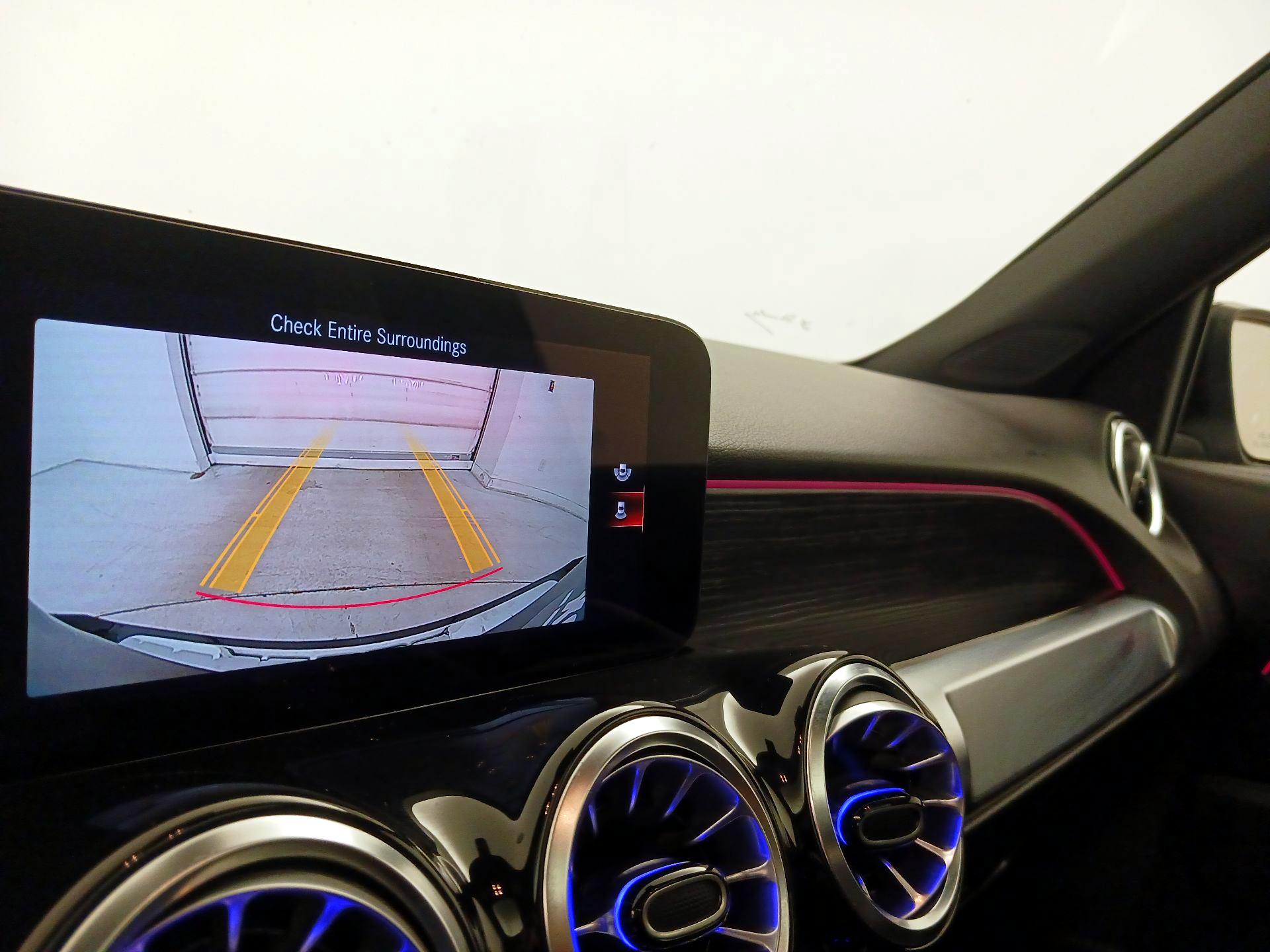 Thumbnail: 2023 Mercedes-Benz GLB - 14