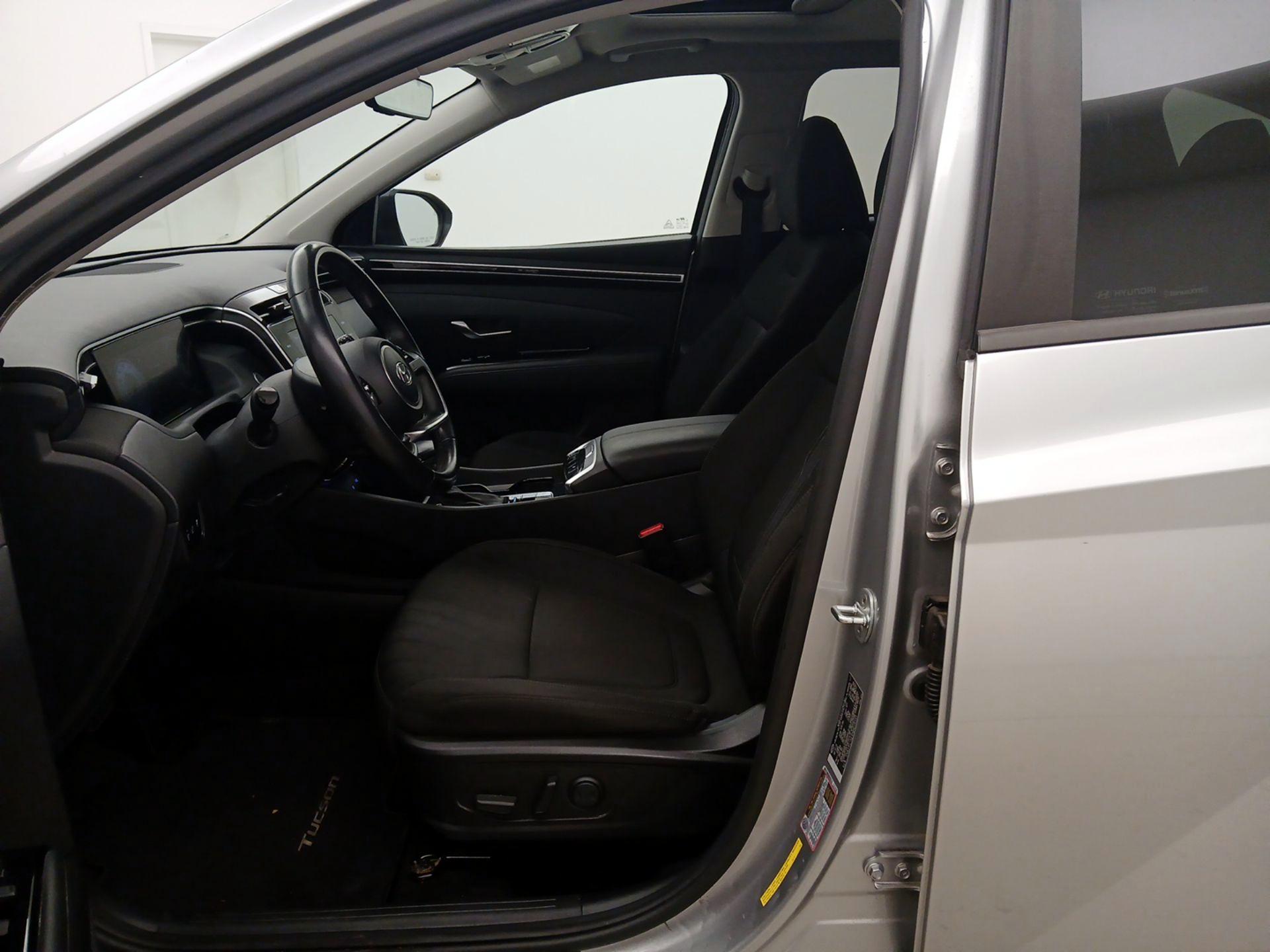 Thumbnail: 2022 Hyundai Tucson - 11