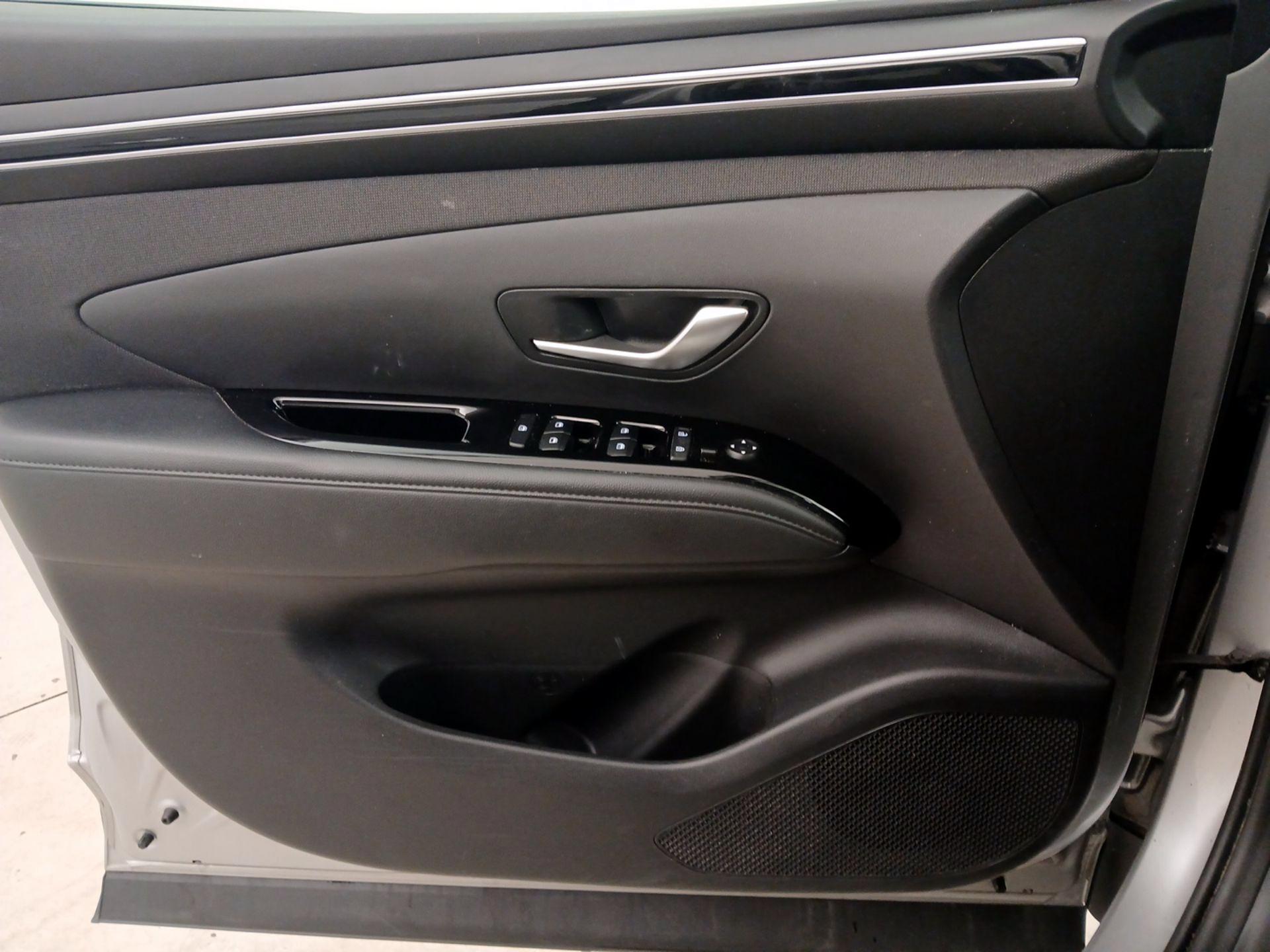 Thumbnail: 2022 Hyundai Tucson - 12