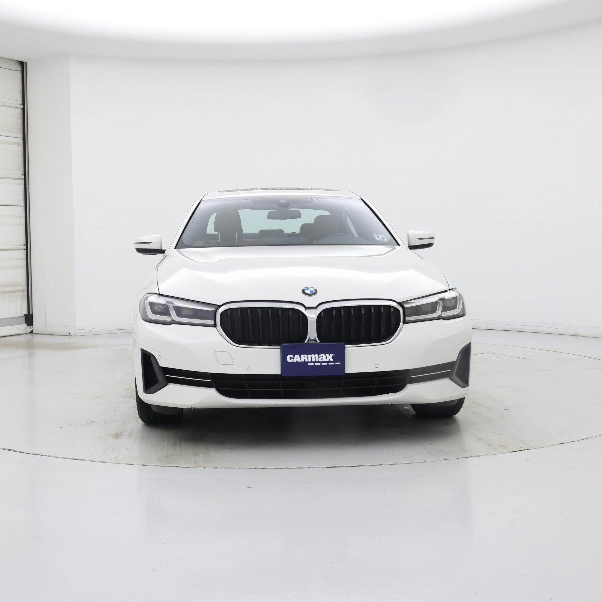 Thumbnail: 2023 BMW 5 Series - 5