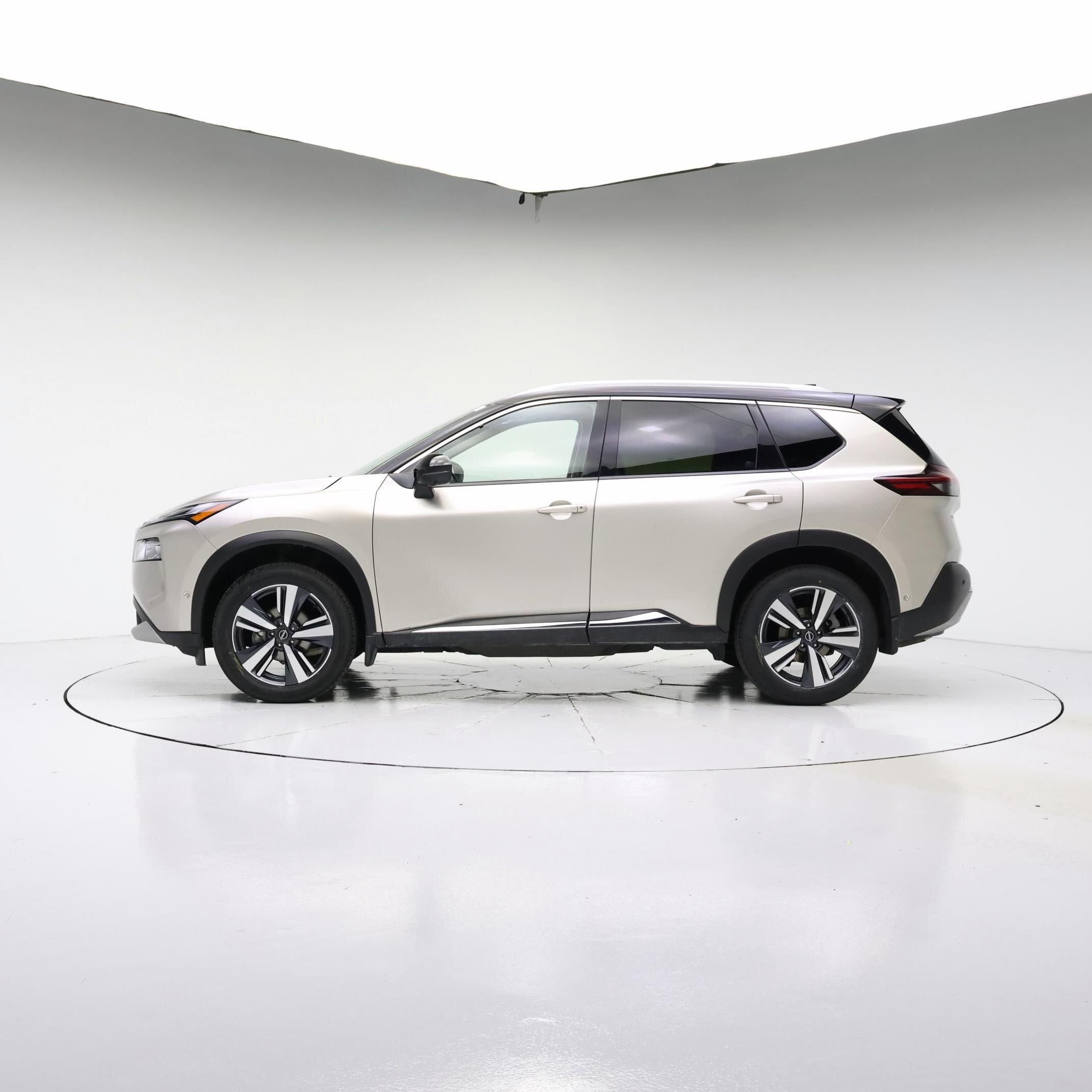 Thumbnail: 2023 Nissan Rogue - 3