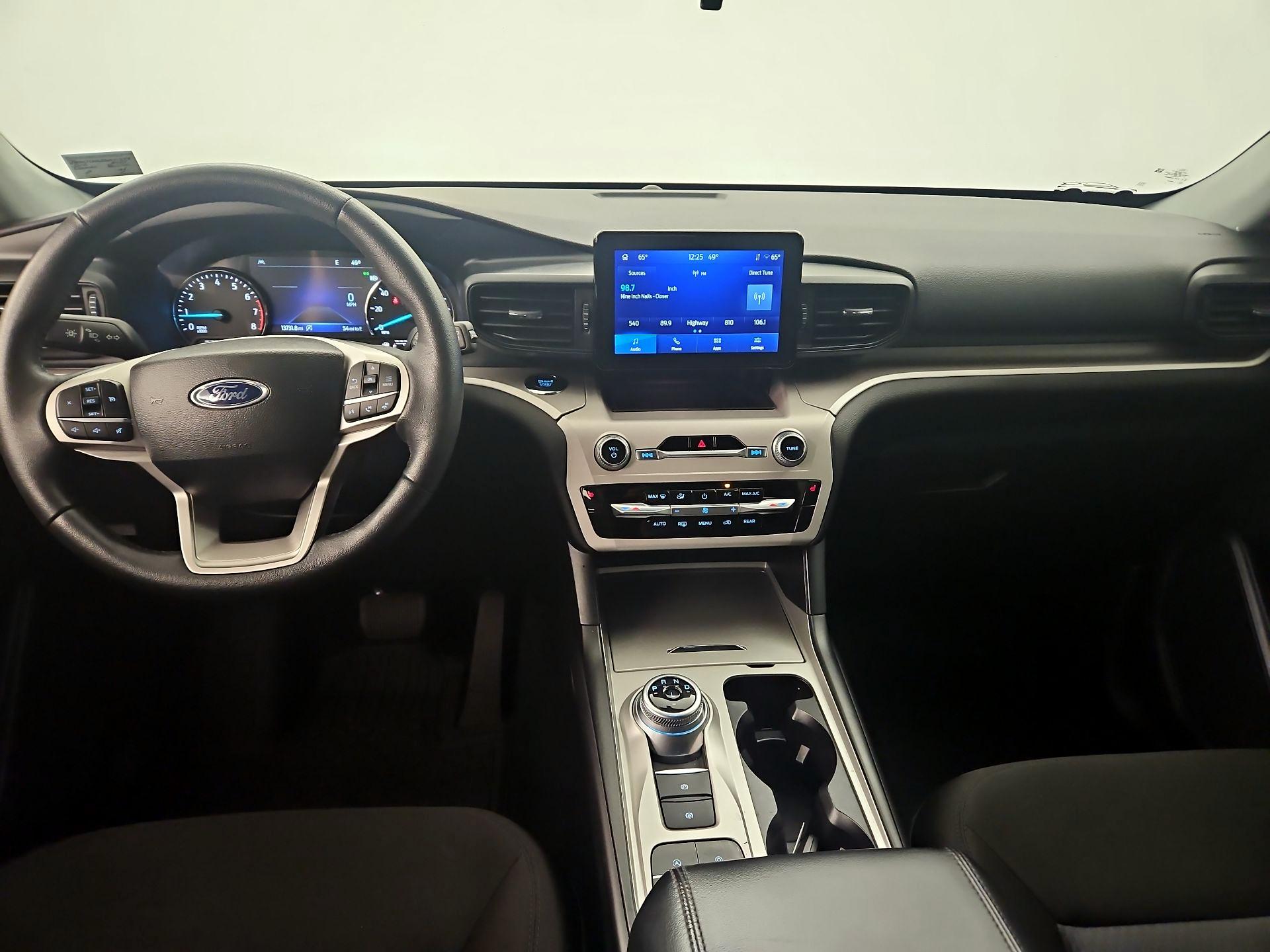 Thumbnail: 2024 Ford Explorer - 9