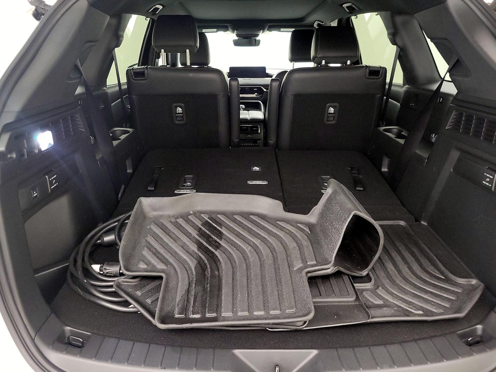 2024 Mazda CX-90 Premium Plus Package - Photo 25