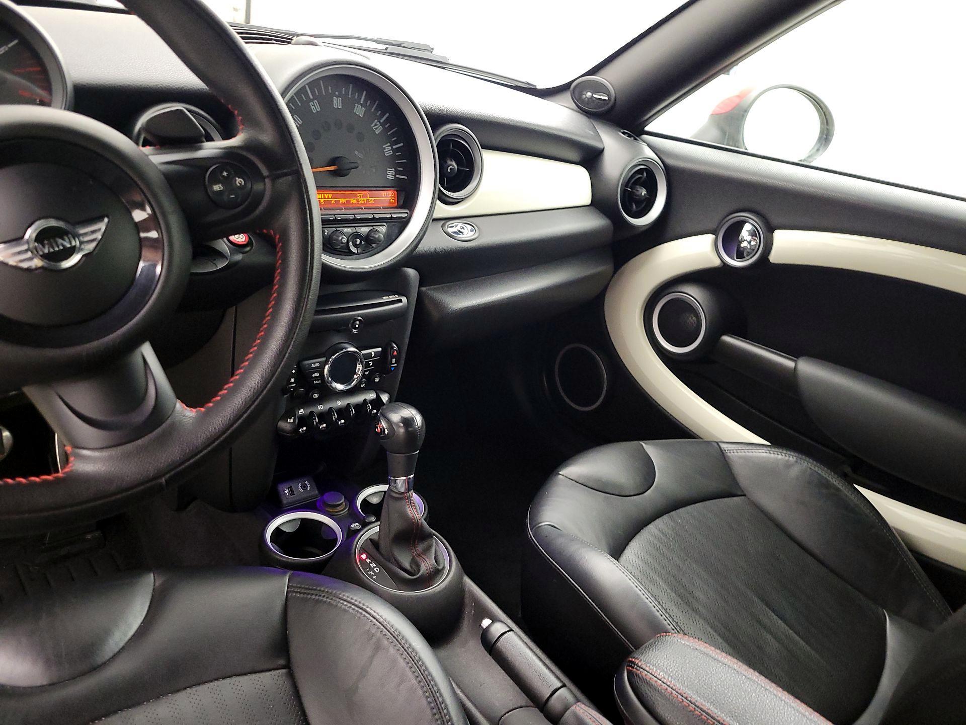 Thumbnail: 2015 MINI Cooper Roadster - 9