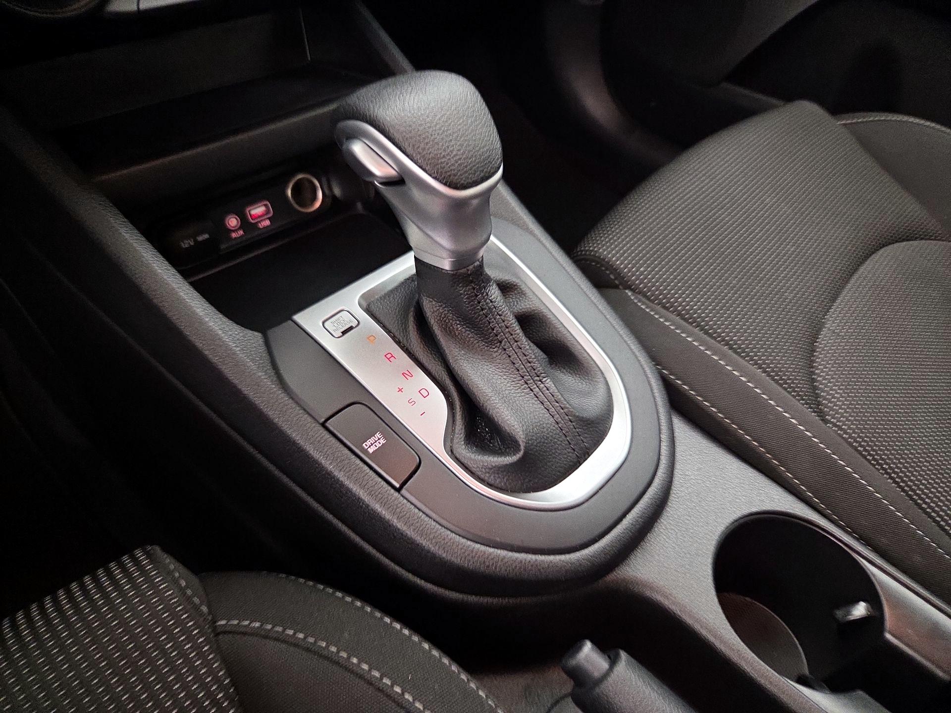 Thumbnail: 2021 Kia Forte - 15