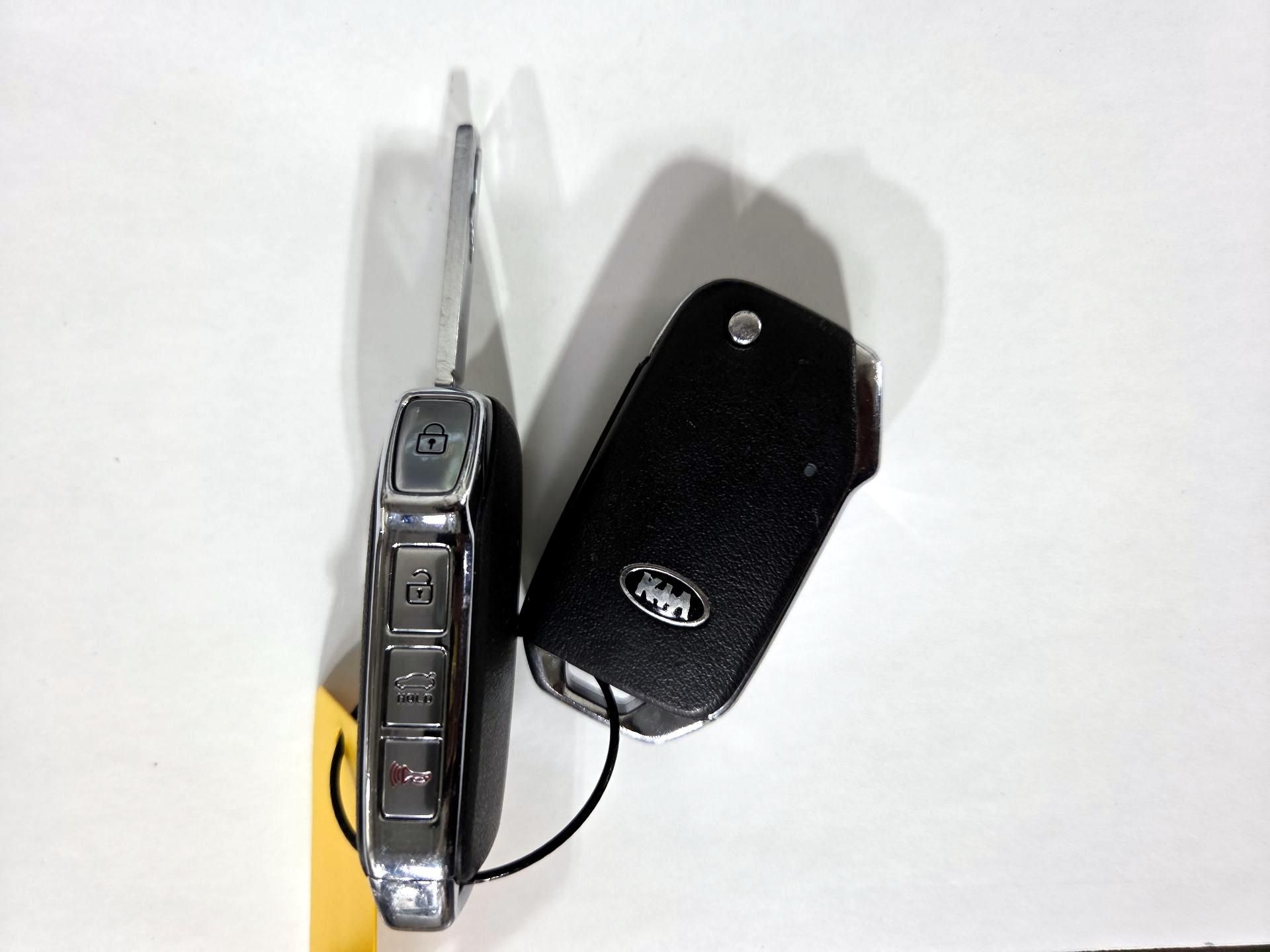 Thumbnail: 2021 Kia Forte - 20