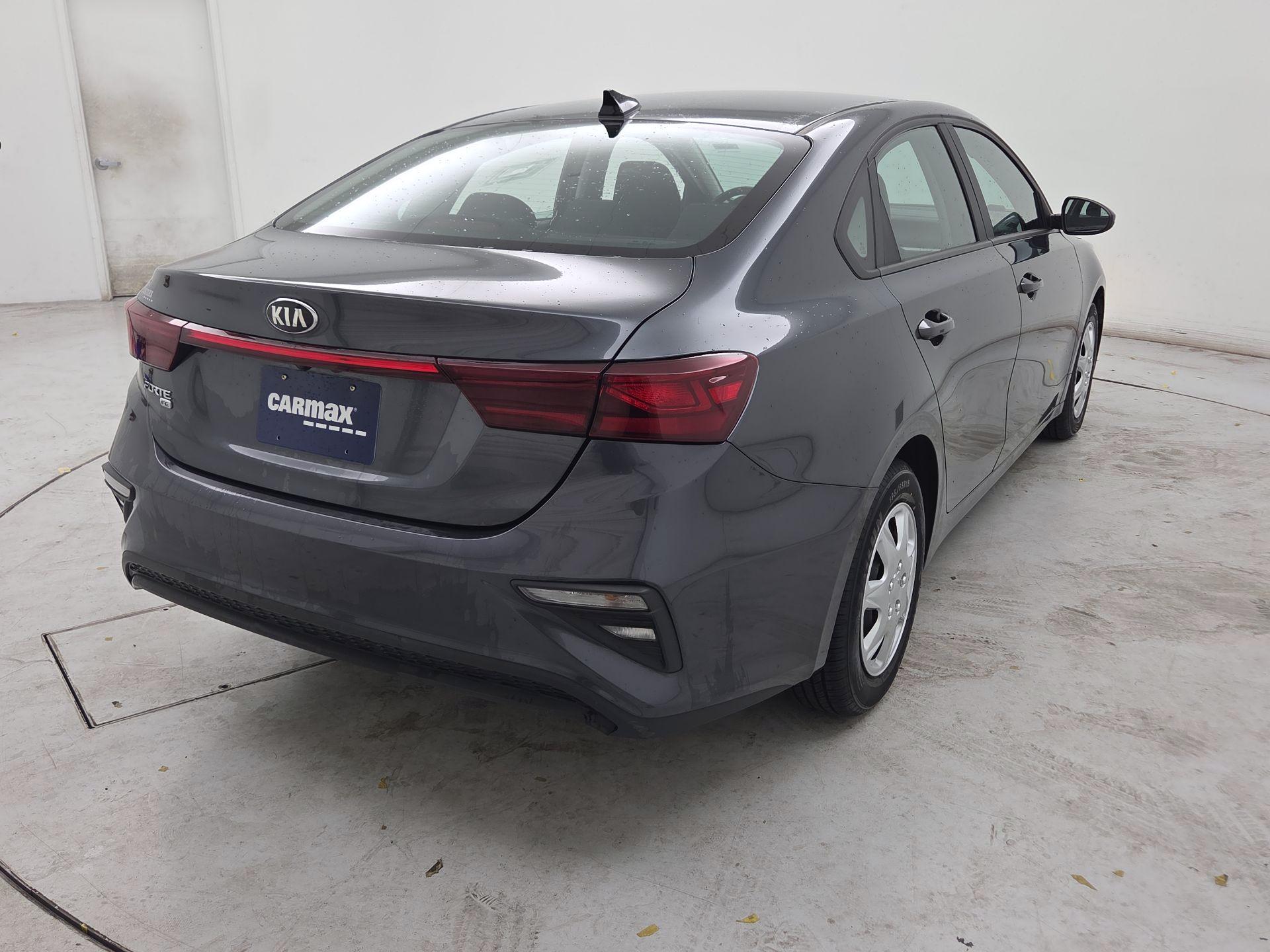 Thumbnail: 2021 Kia Forte - 5