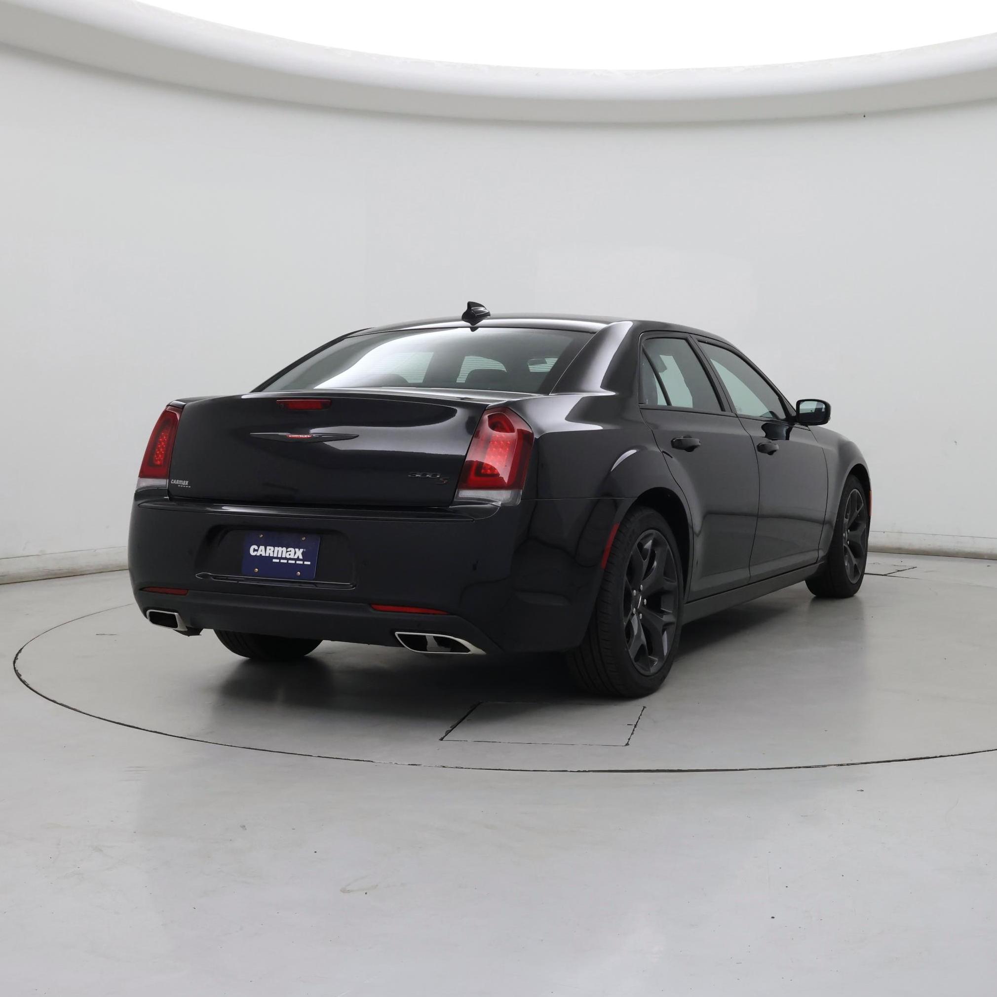 Thumbnail: 2023 Chrysler 300 - 8
